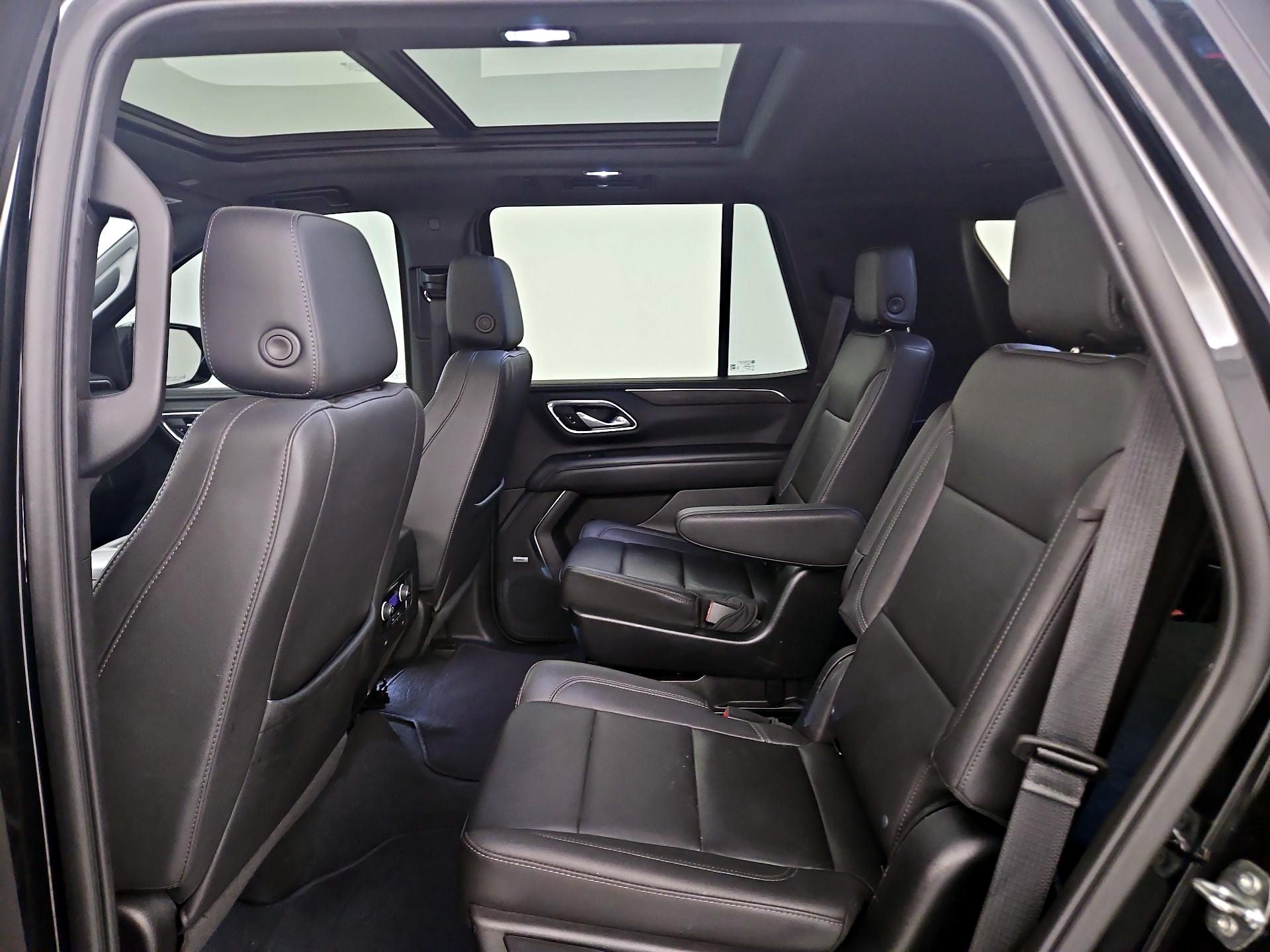Thumbnail: 2023 Chevrolet Tahoe - 18