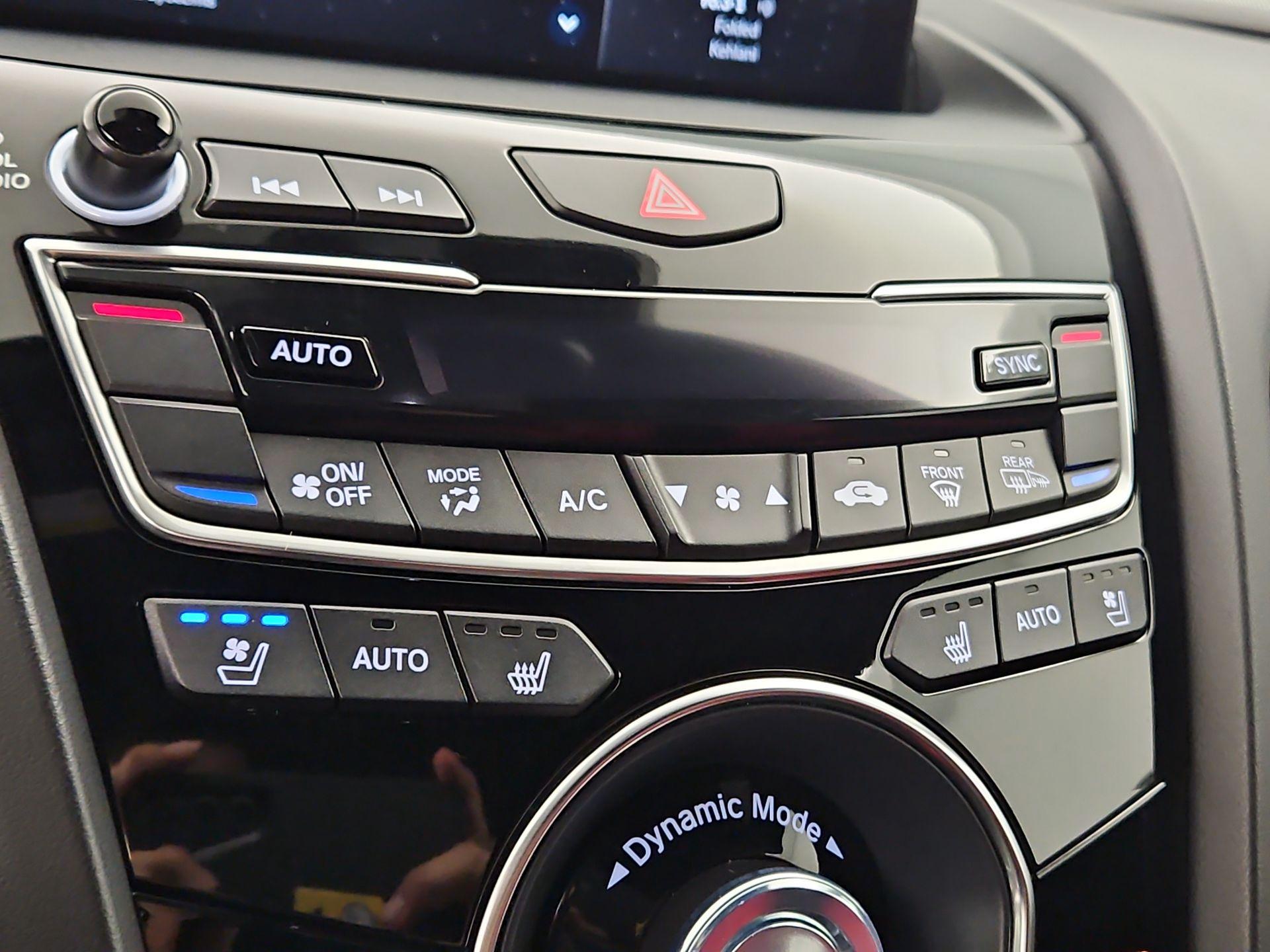 Thumbnail: 2023 Acura RDX - 17