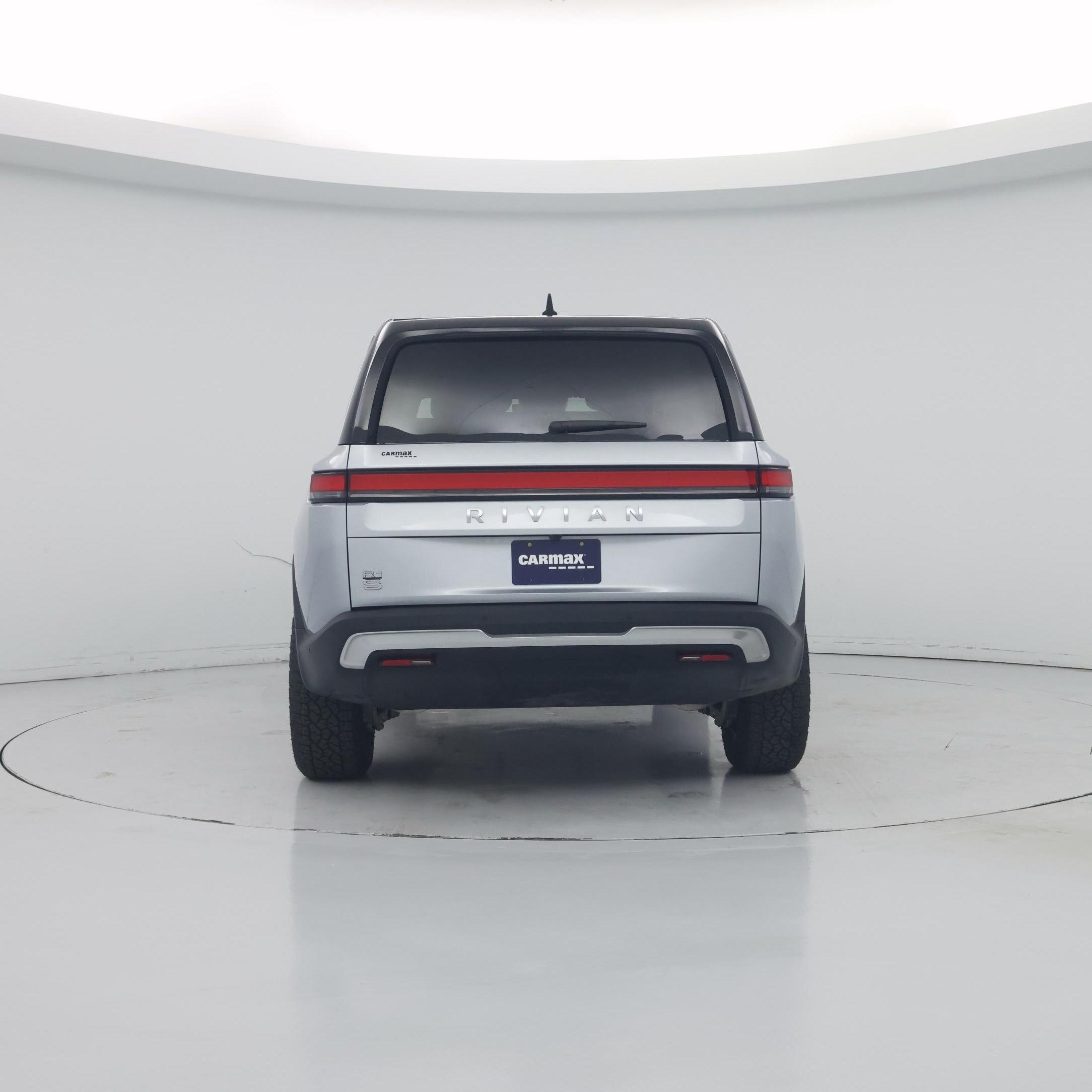 Thumbnail: 2026 Rivian R1S - 6