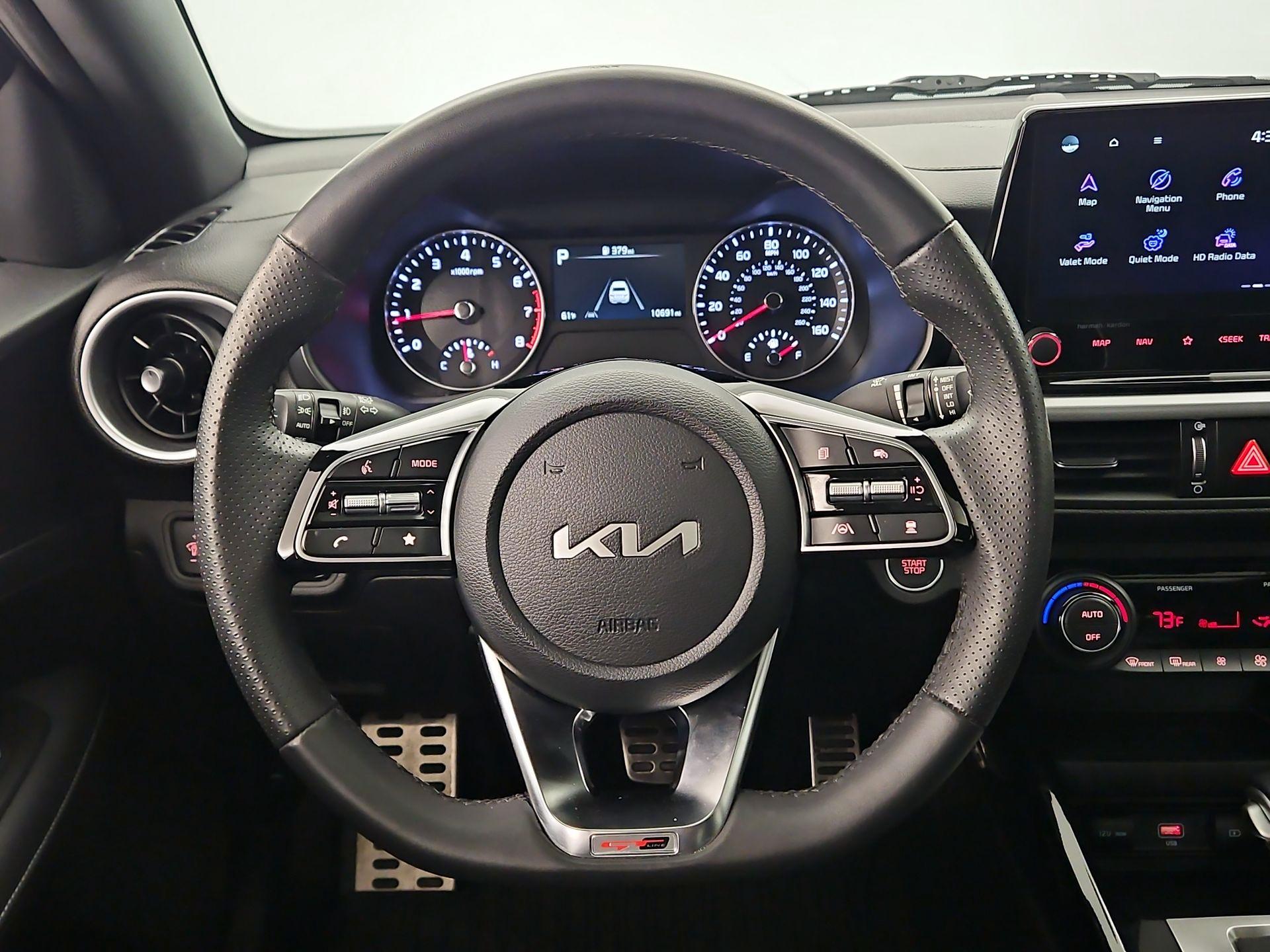 Thumbnail: 2024 Kia Forte - 10