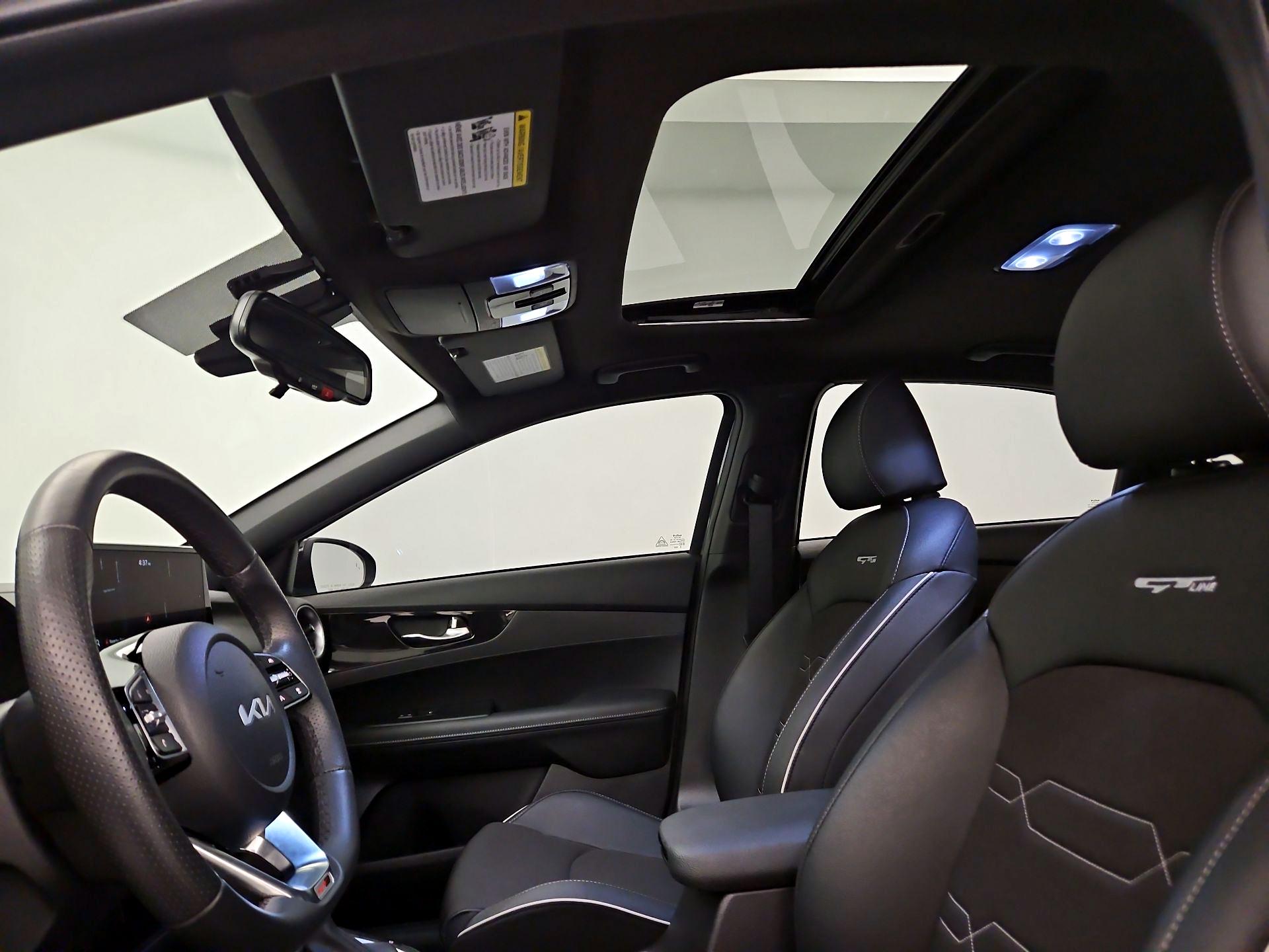 Thumbnail: 2024 Kia Forte - 20