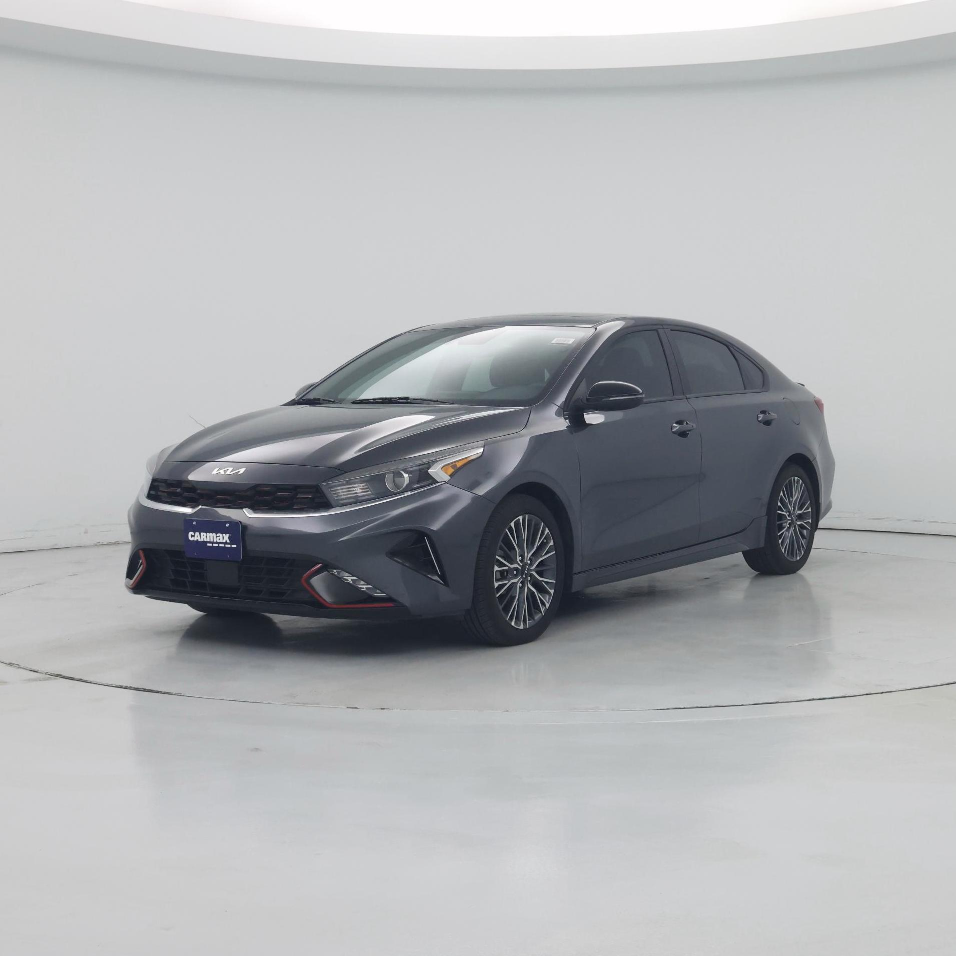 Thumbnail: 2024 Kia Forte - 4