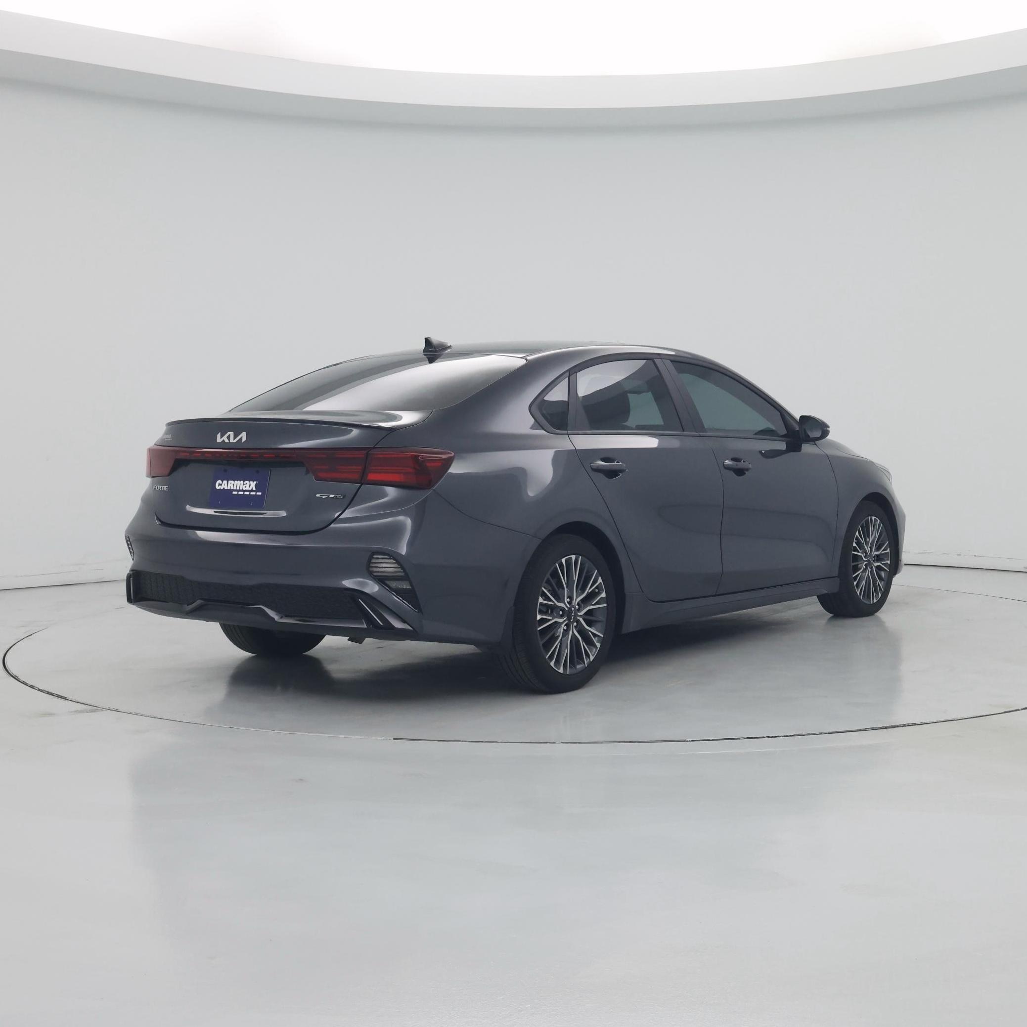 Thumbnail: 2024 Kia Forte - 8