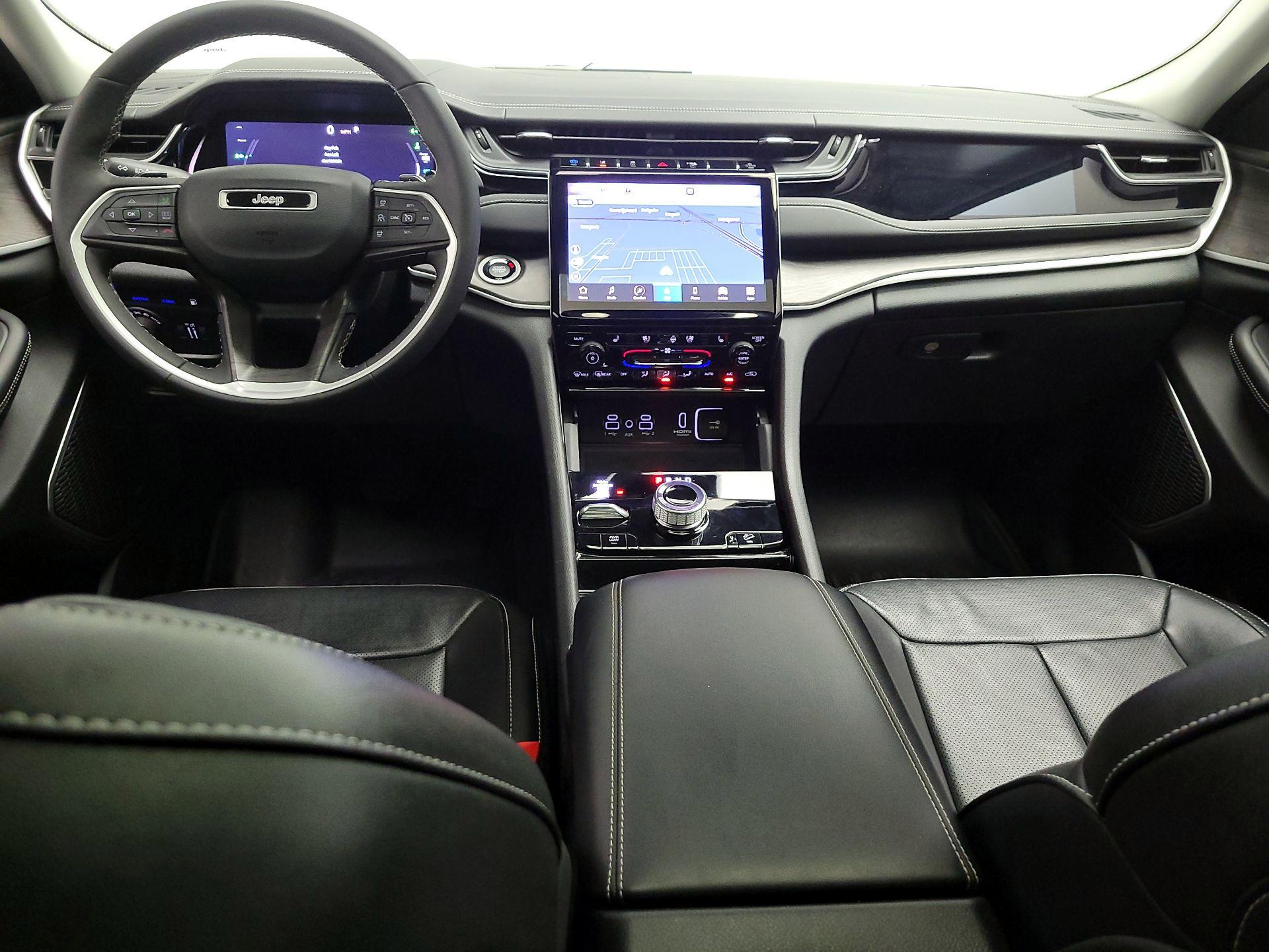 Thumbnail: 2022 Jeep Grand Cherokee - 9