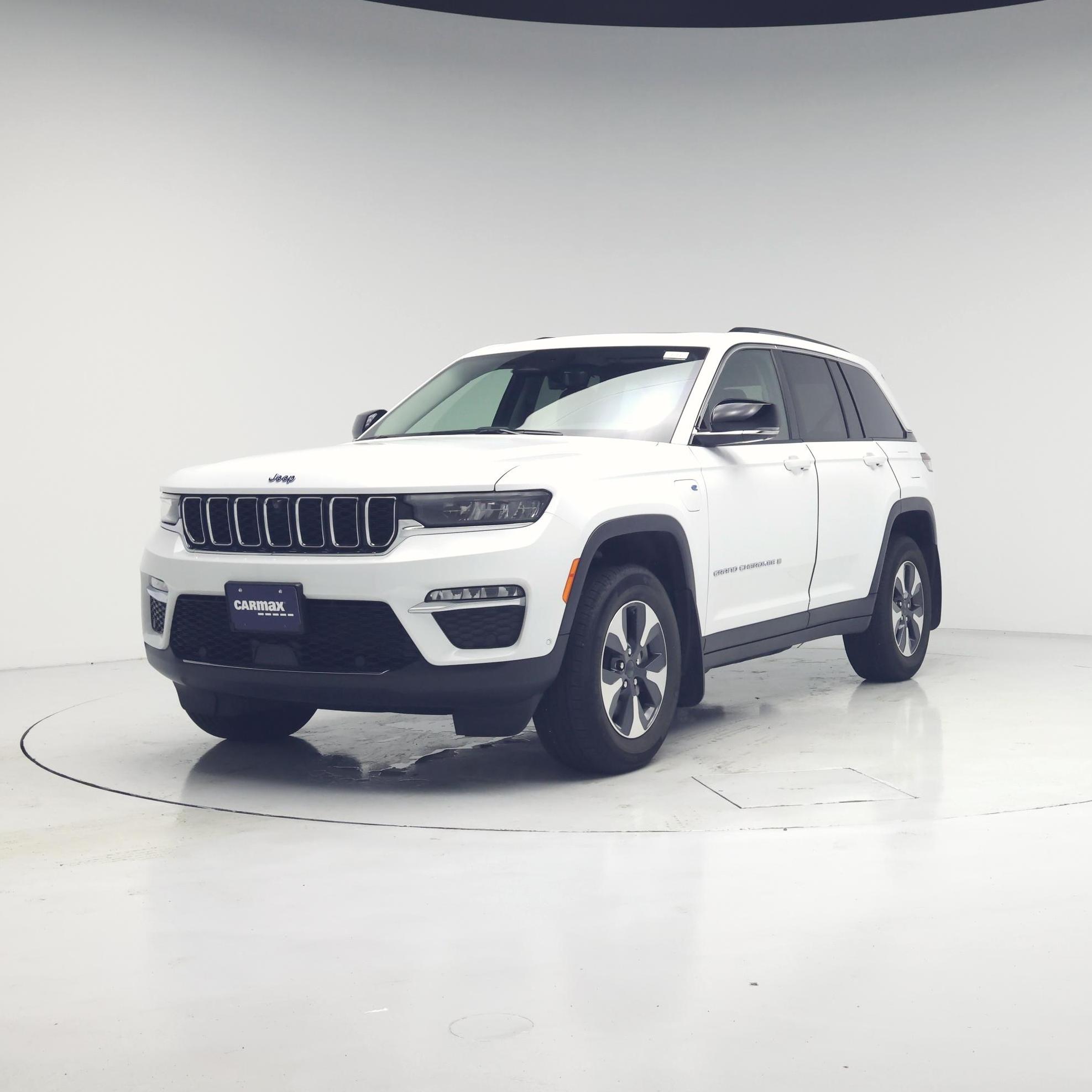 Thumbnail: 2022 Jeep Grand Cherokee - 4