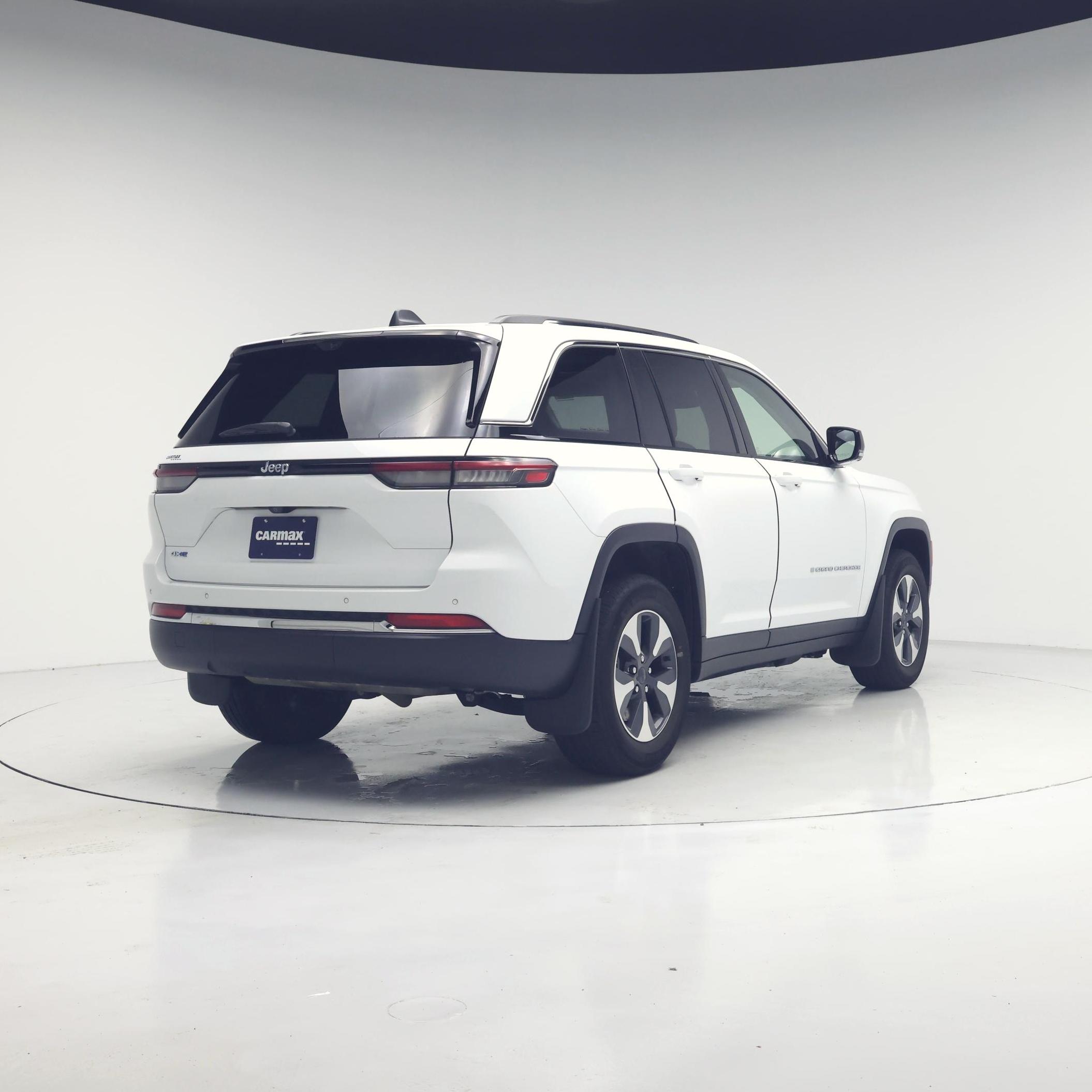 Thumbnail: 2022 Jeep Grand Cherokee - 8