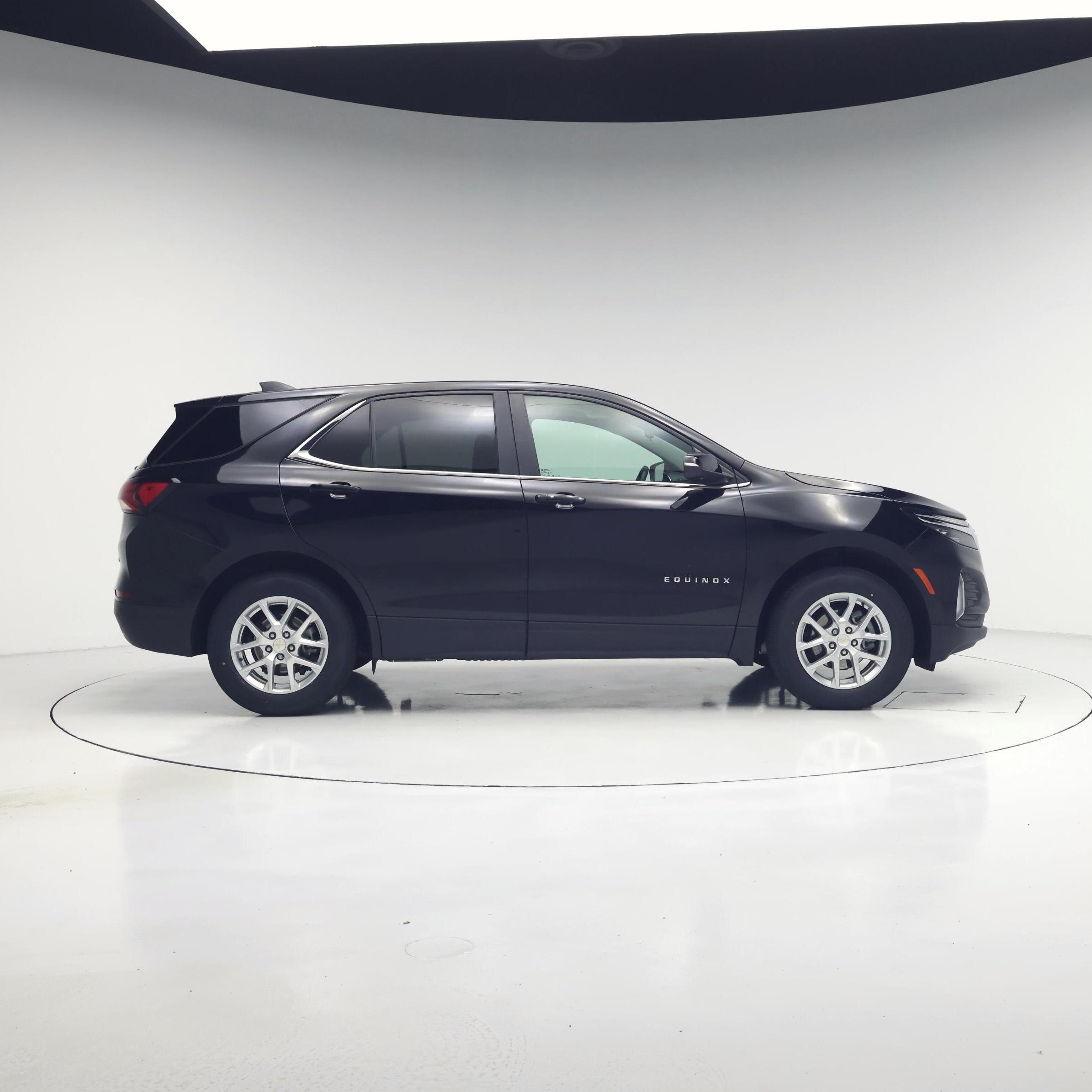 Thumbnail: 2024 Chevrolet Equinox - 7