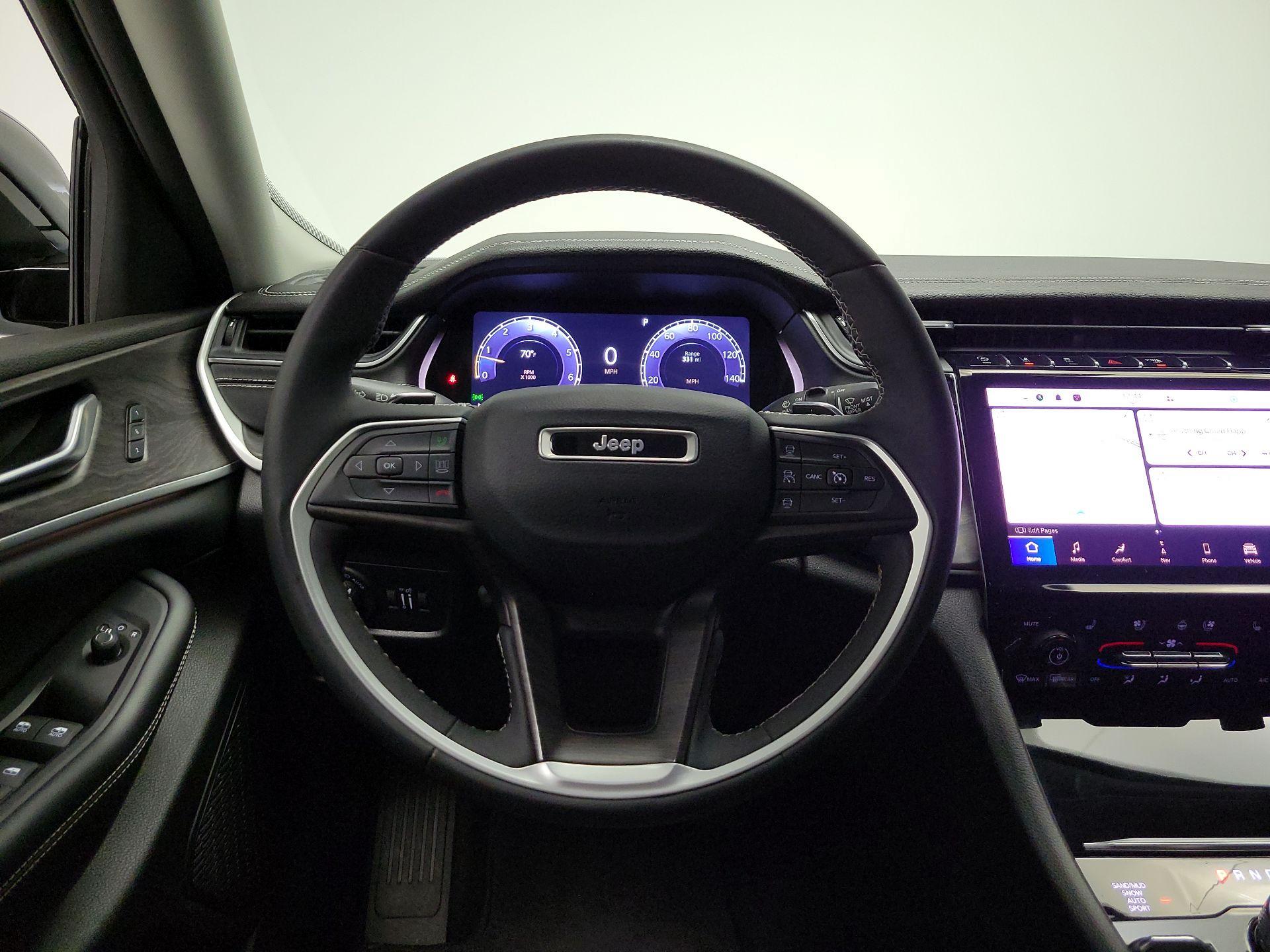 Thumbnail: 2023 Jeep Grand Cherokee L - 10