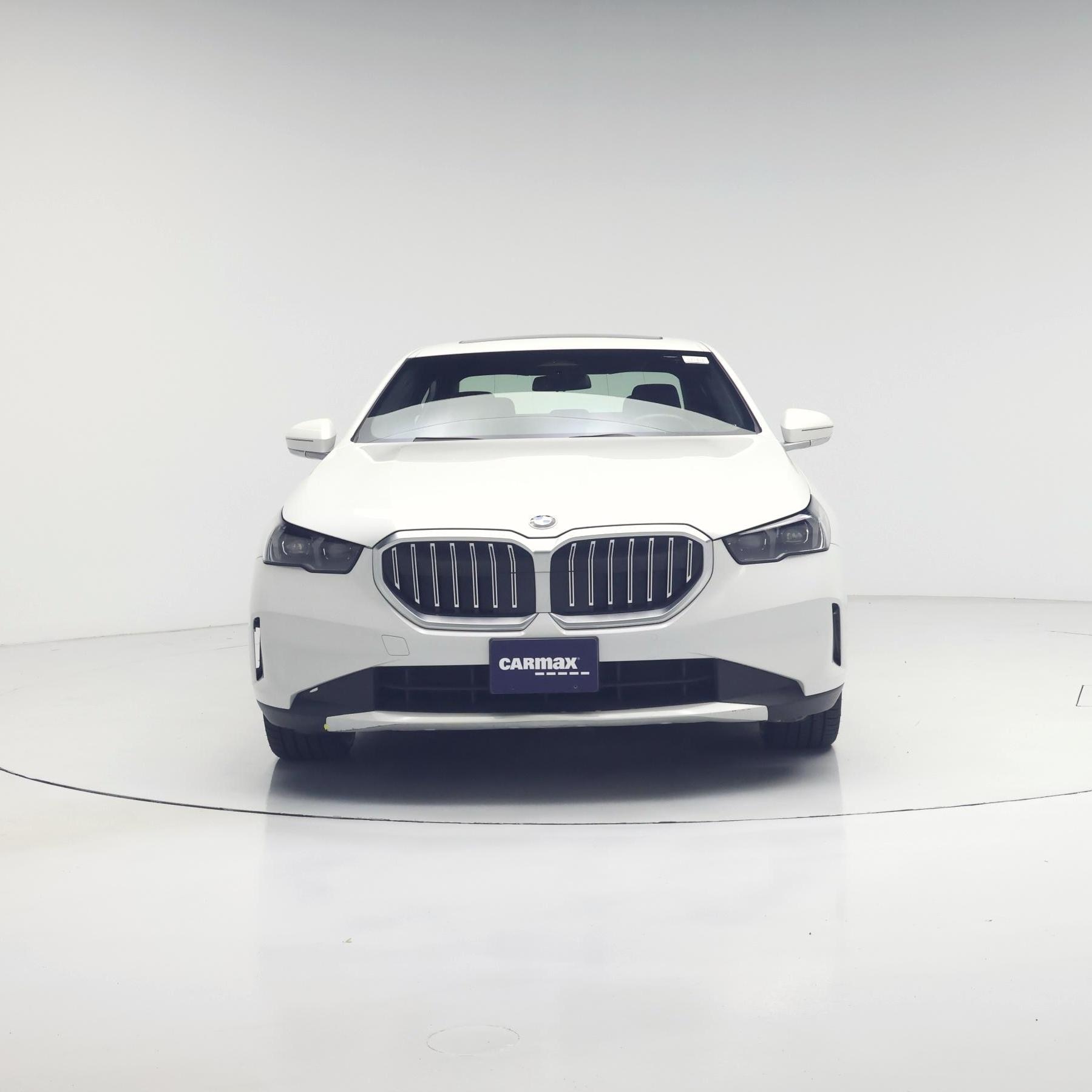 Thumbnail: 2024 BMW 5 Series - 5