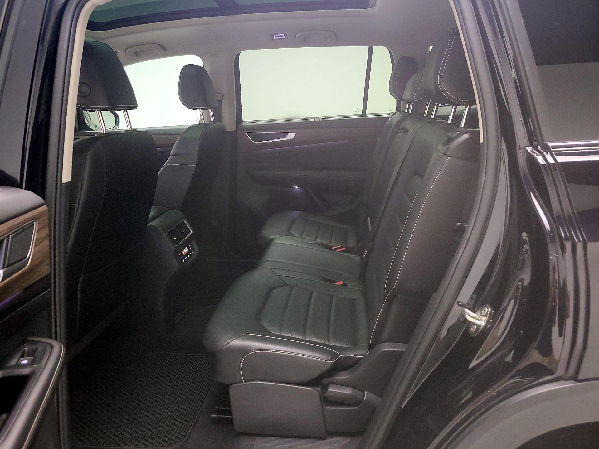 Thumbnail: 2024 Volkswagen Atlas - 20