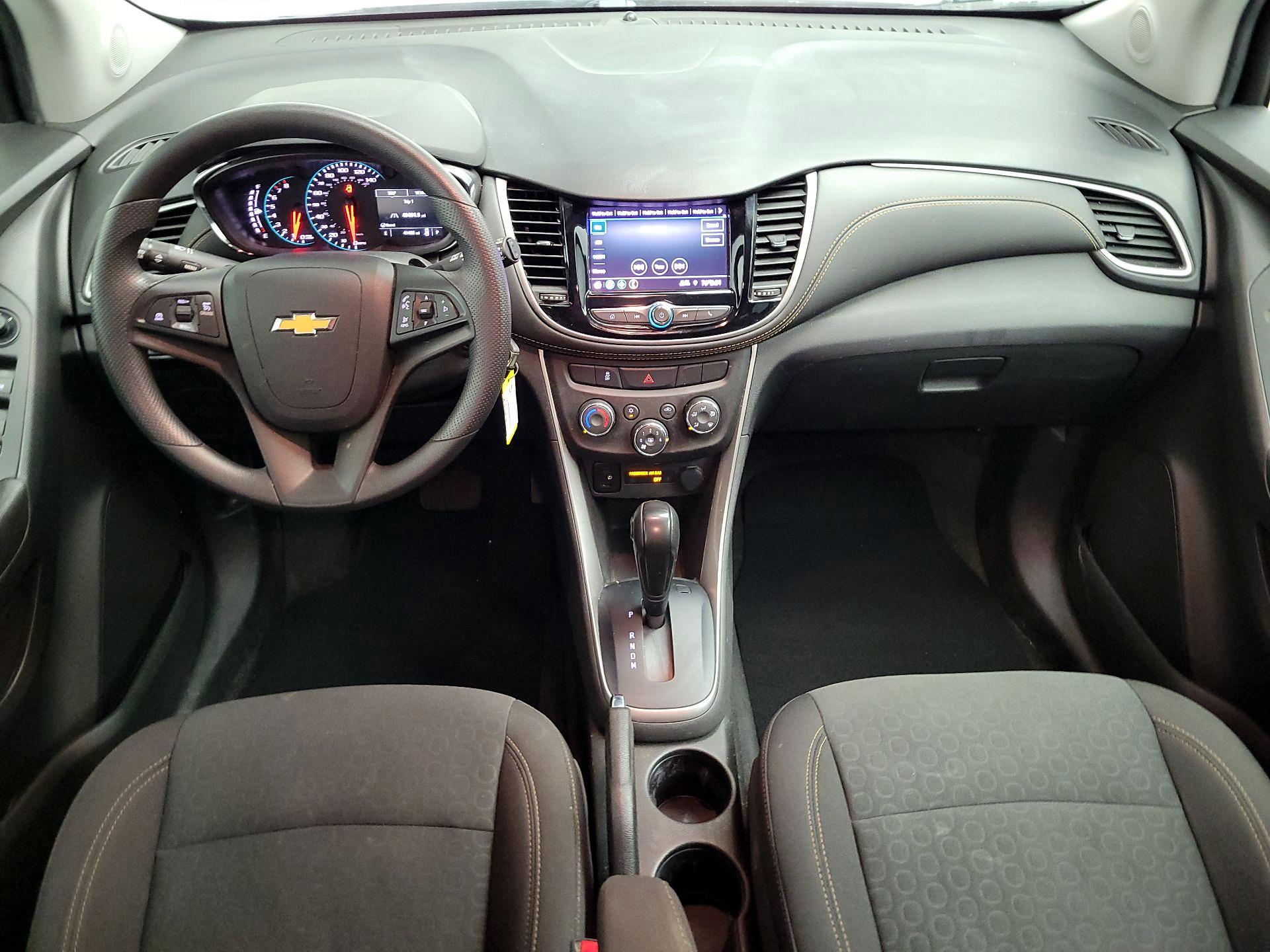 Thumbnail: 2022 Chevrolet Trax - 9