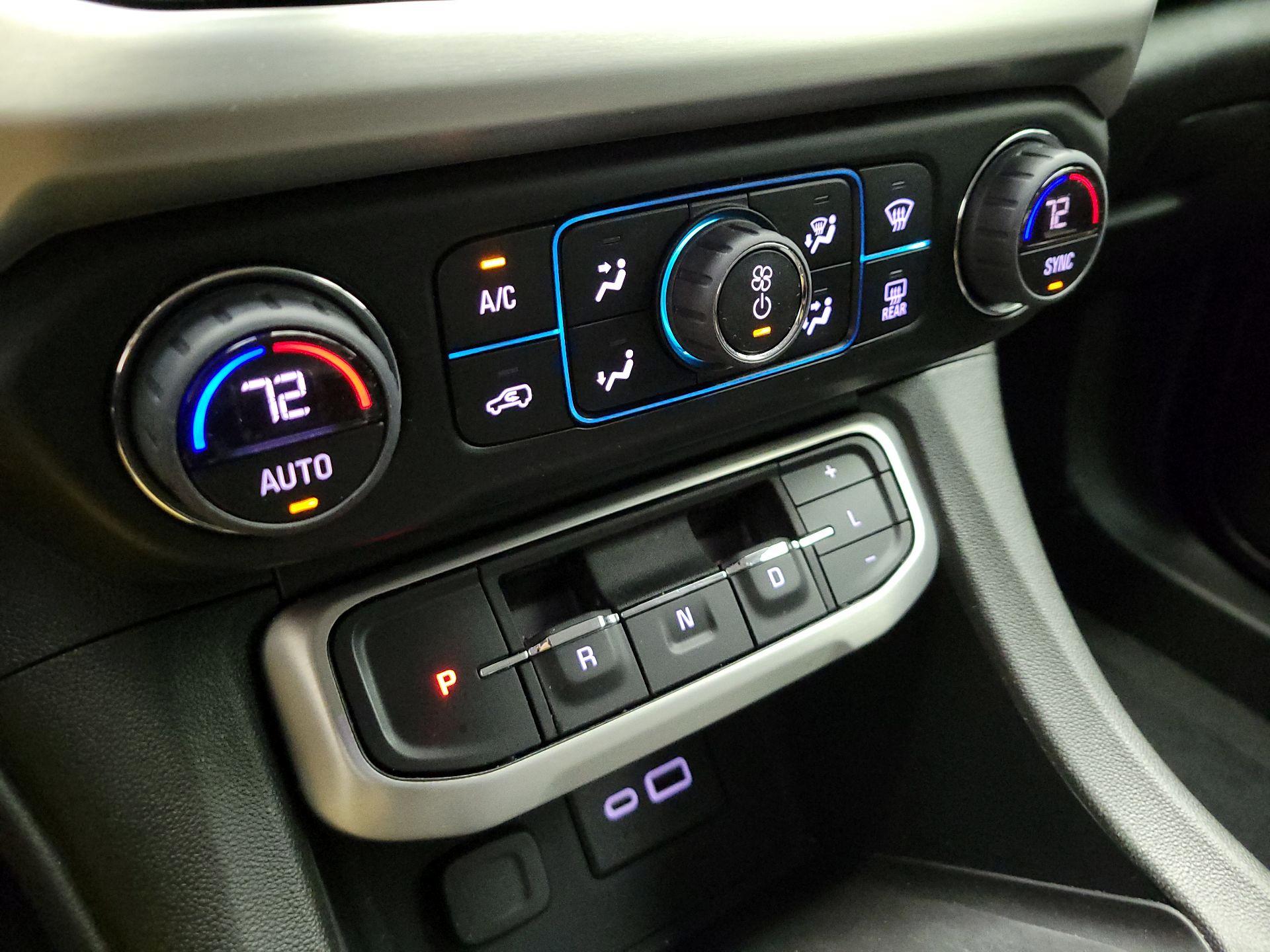 Thumbnail: 2023 GMC Acadia - 15