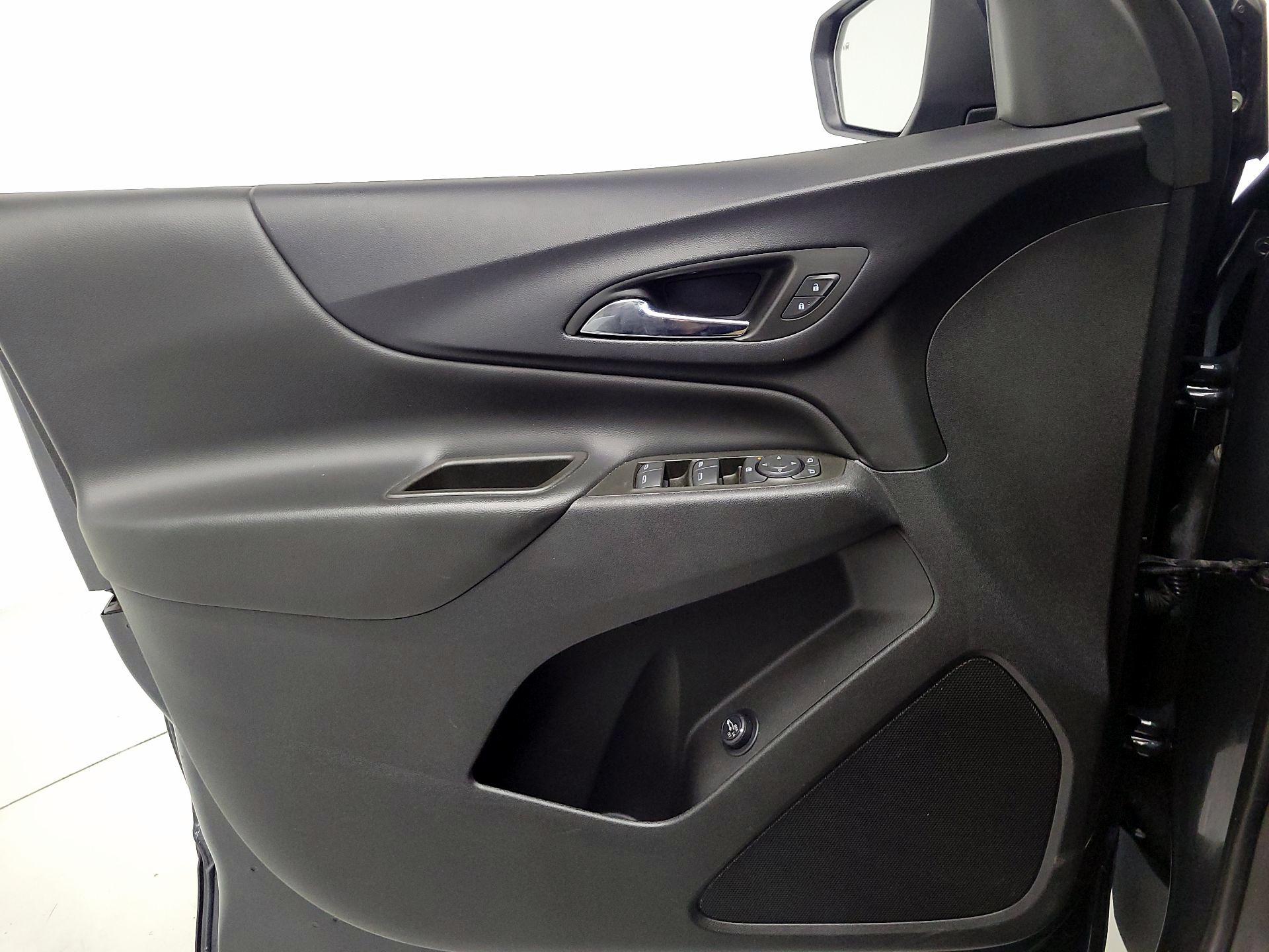Thumbnail: 2023 Chevrolet Equinox - 12