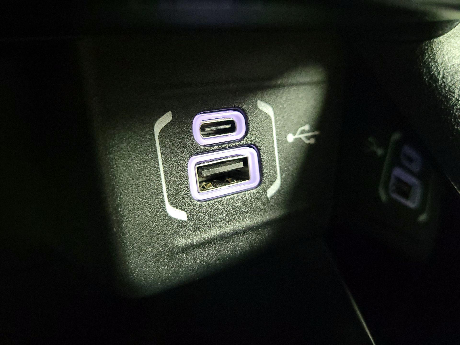 Thumbnail: 2023 Jeep Compass - 19