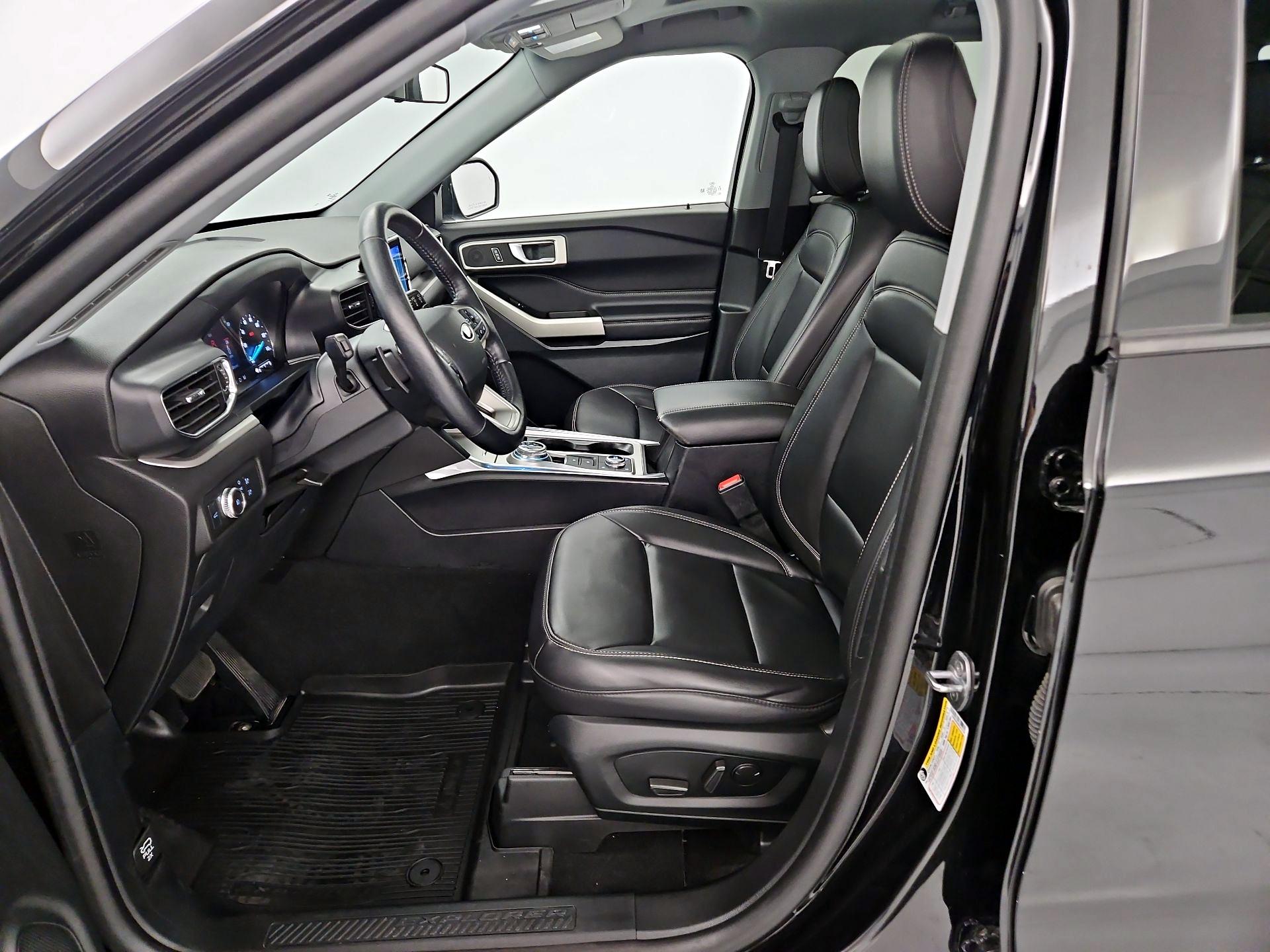Thumbnail: 2021 Ford Explorer - 11