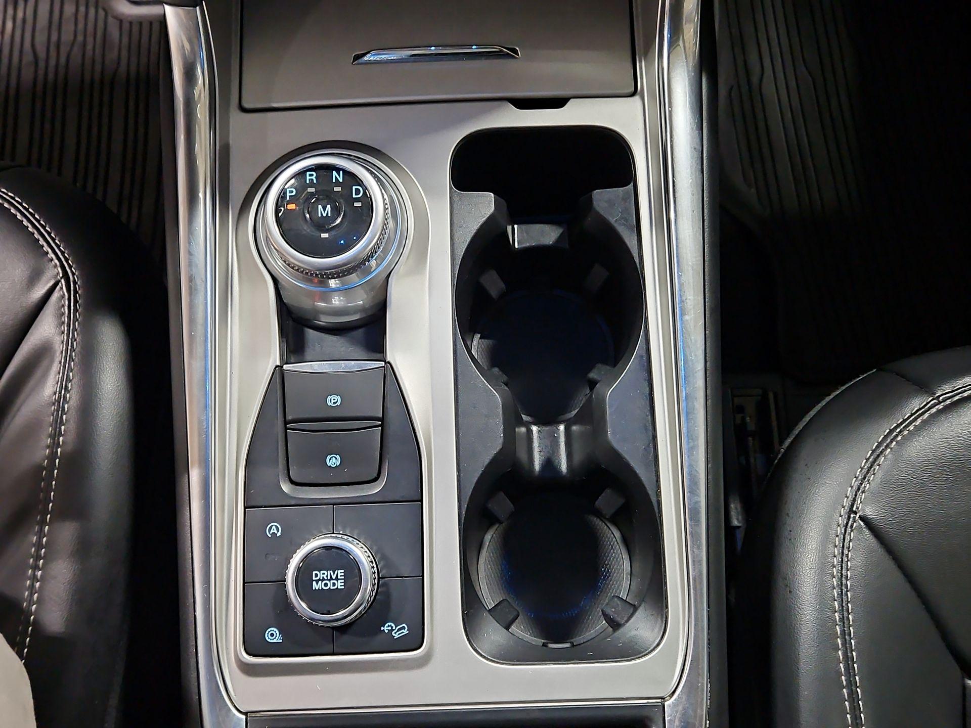 Thumbnail: 2021 Ford Explorer - 18