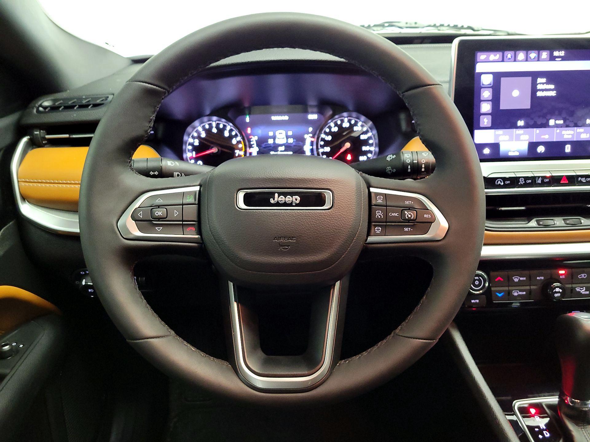 Thumbnail: 2025 Jeep Compass - 10