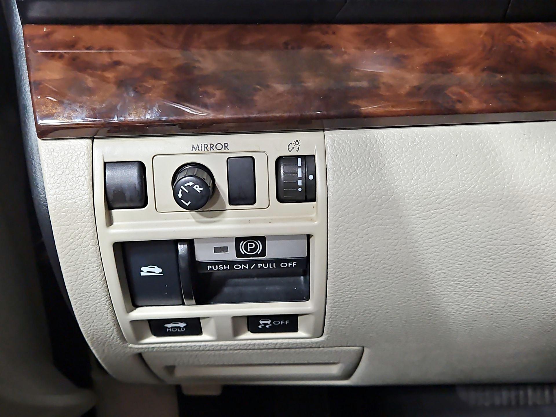 Thumbnail: 2014 Subaru Legacy - 11