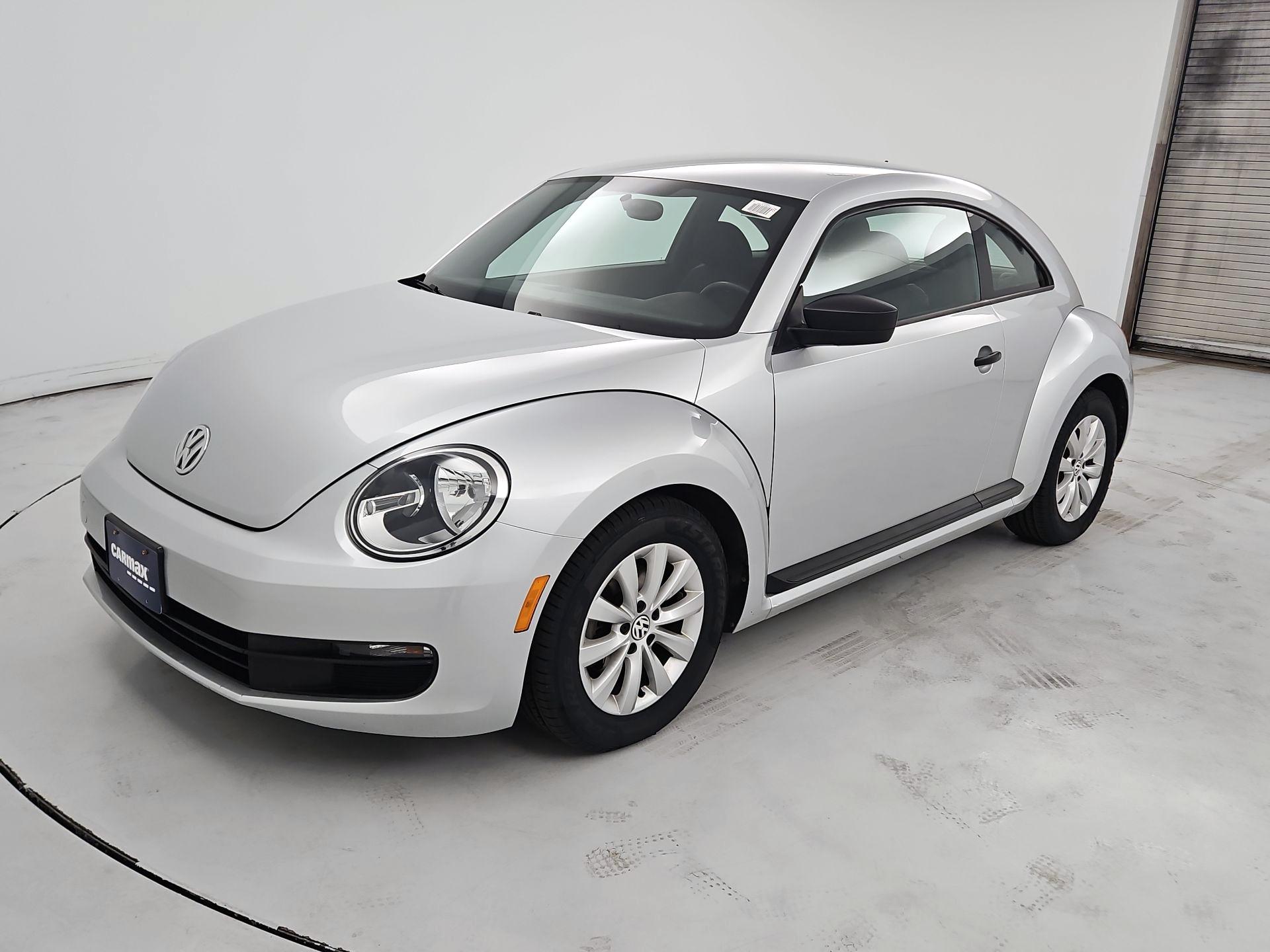 Thumbnail: 2014 Volkswagen Beetle - 3