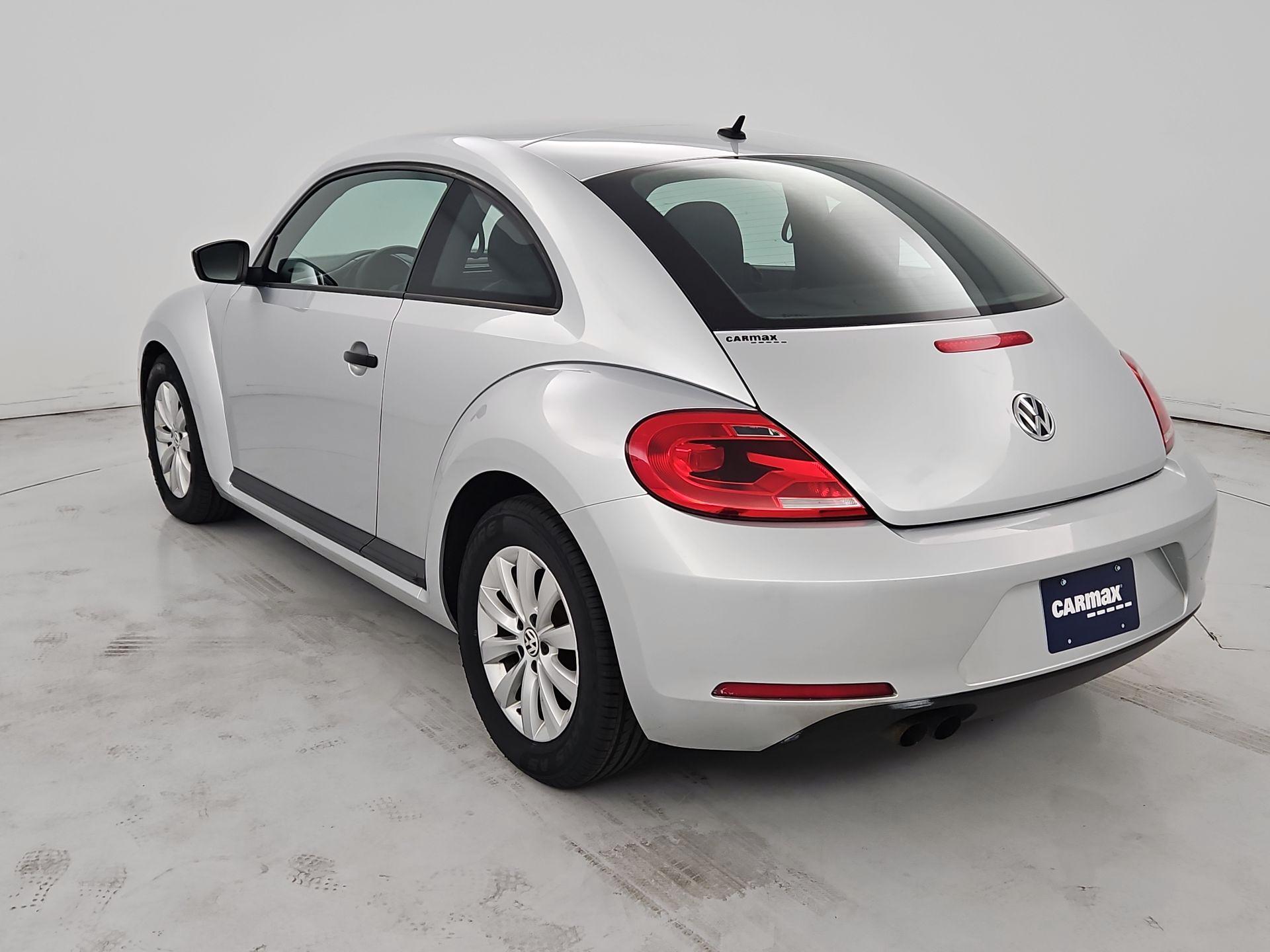 Thumbnail: 2014 Volkswagen Beetle - 7