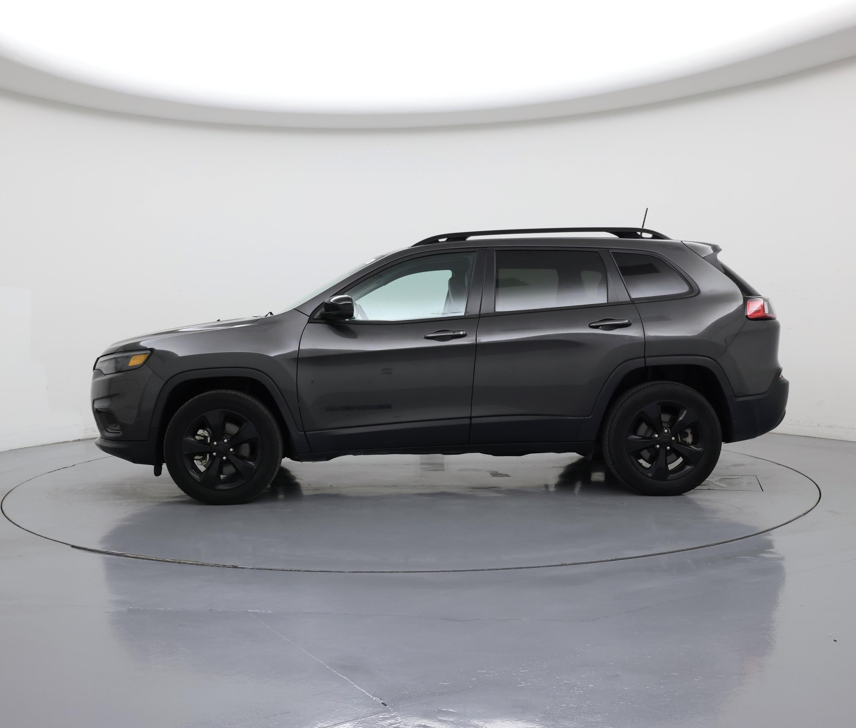 Thumbnail: 2023 Jeep Cherokee - 3