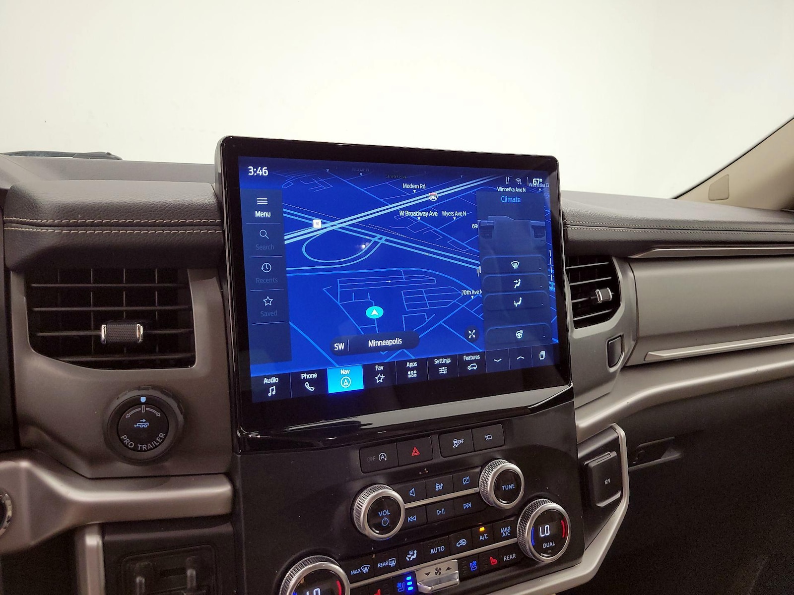 2024 Ford Expedition XLT - Photo 15