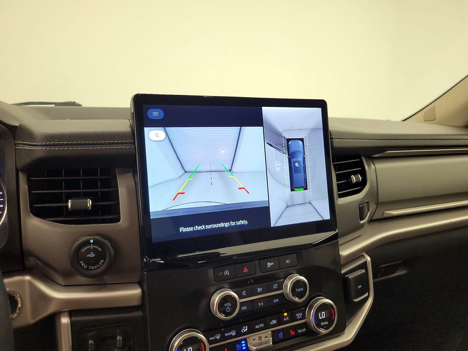 2024 Ford Expedition XLT - Photo 16