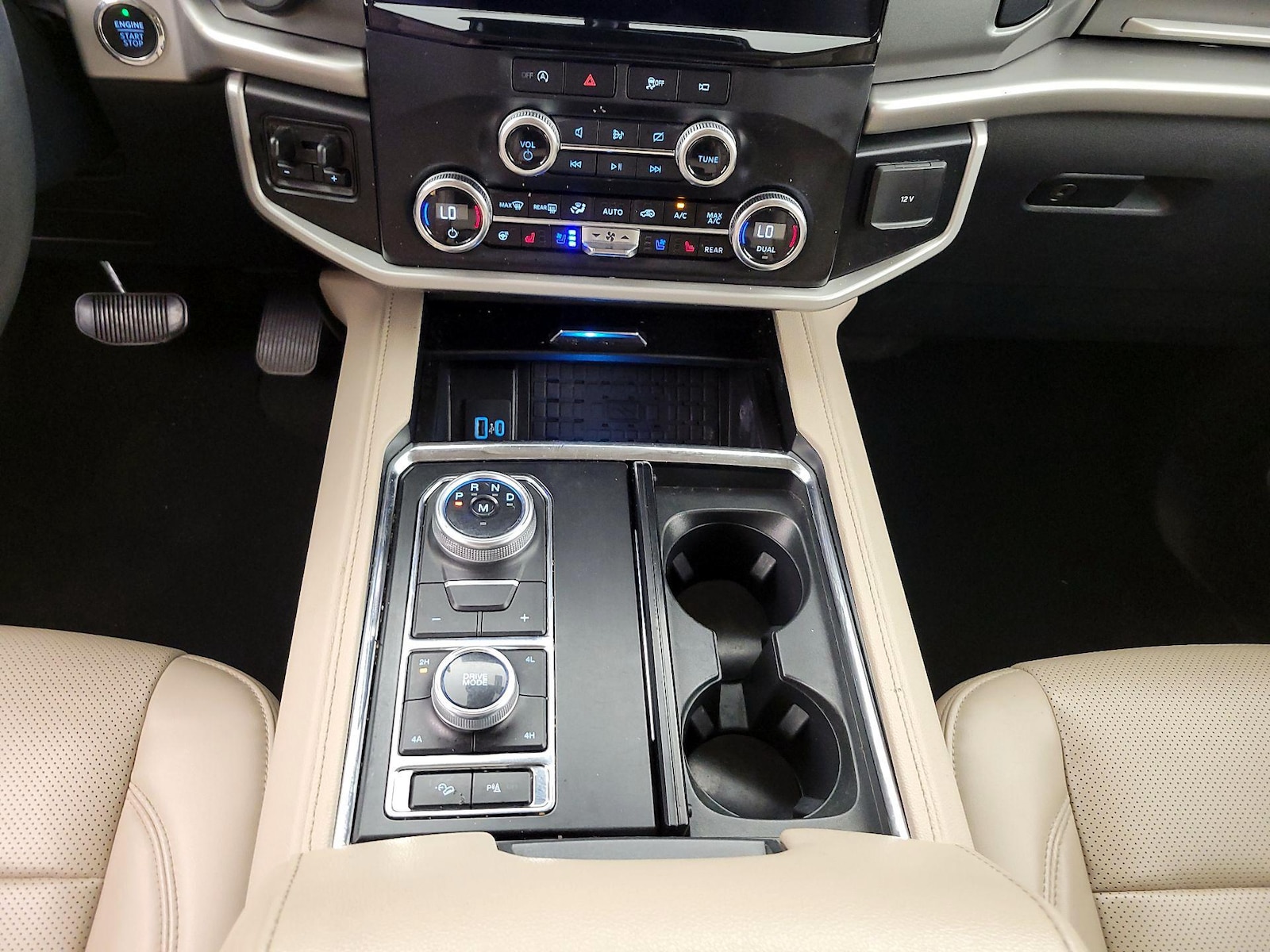 2024 Ford Expedition XLT - Photo 19