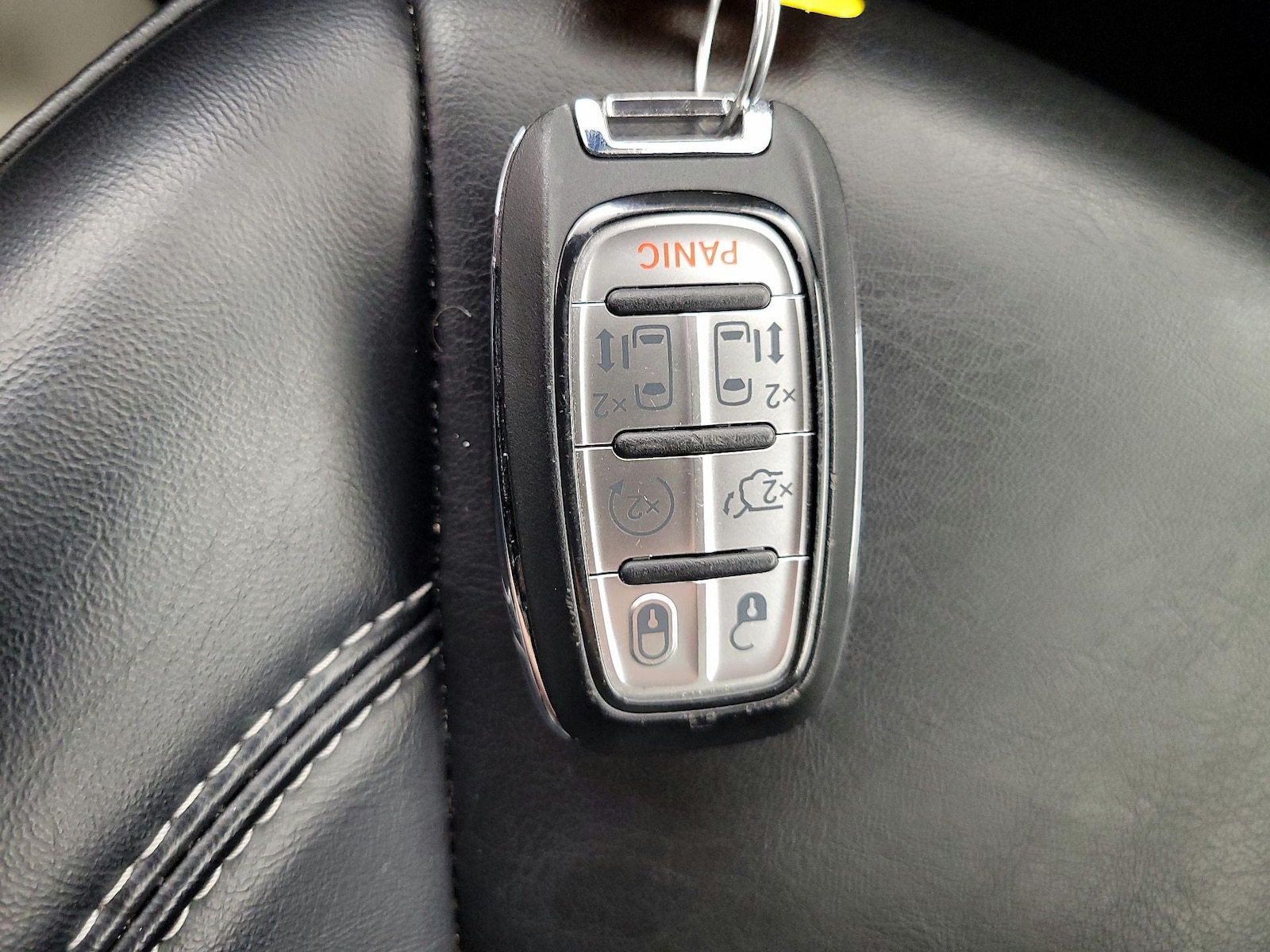 2023 Chrysler Pacifica Touring L - Photo 25