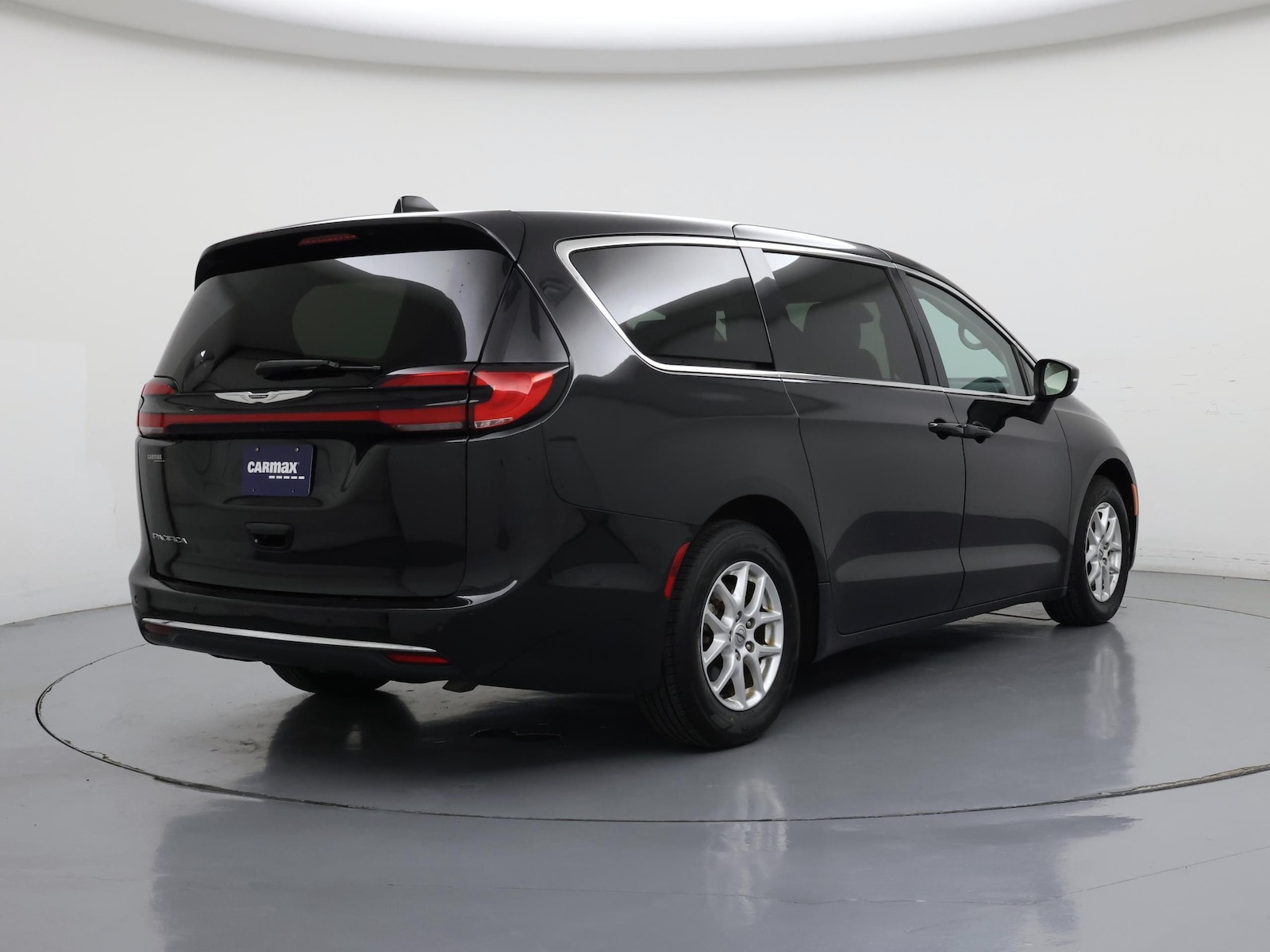 2023 Chrysler Pacifica Touring L - Photo 9