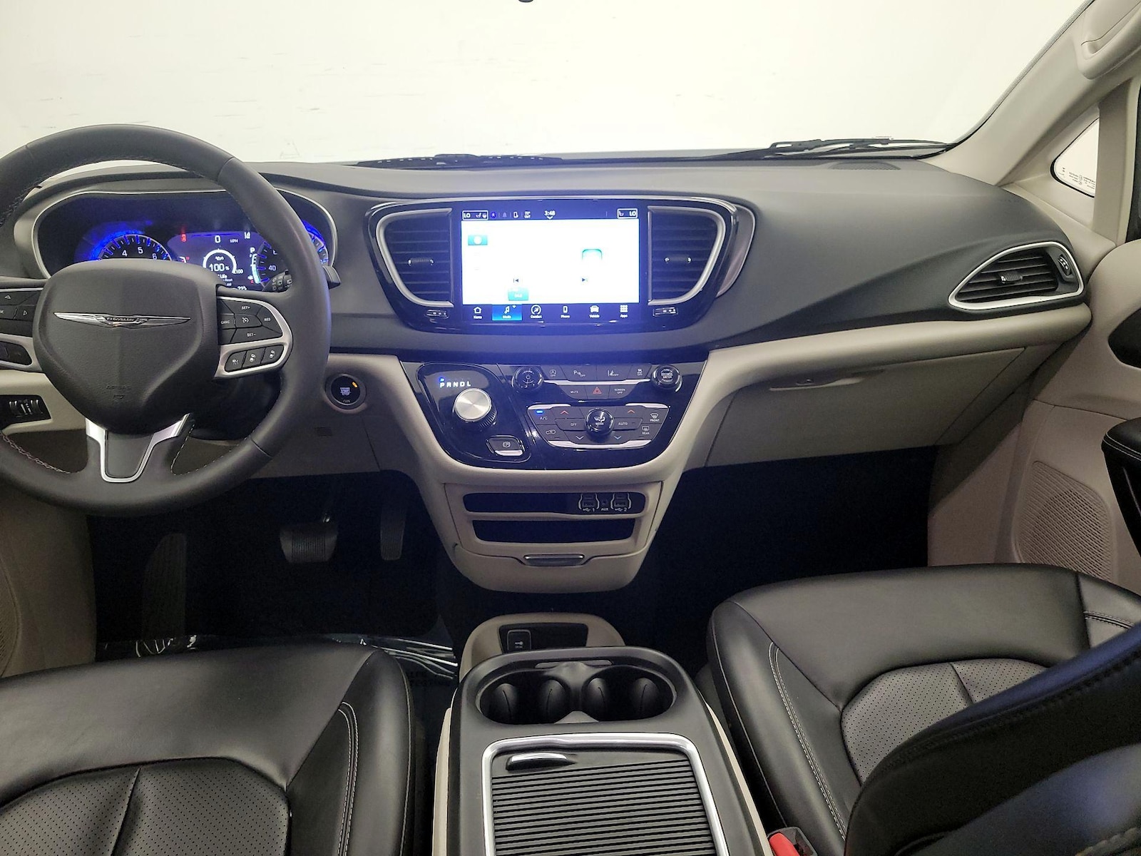 2023 Chrysler Pacifica Touring L - Photo 10