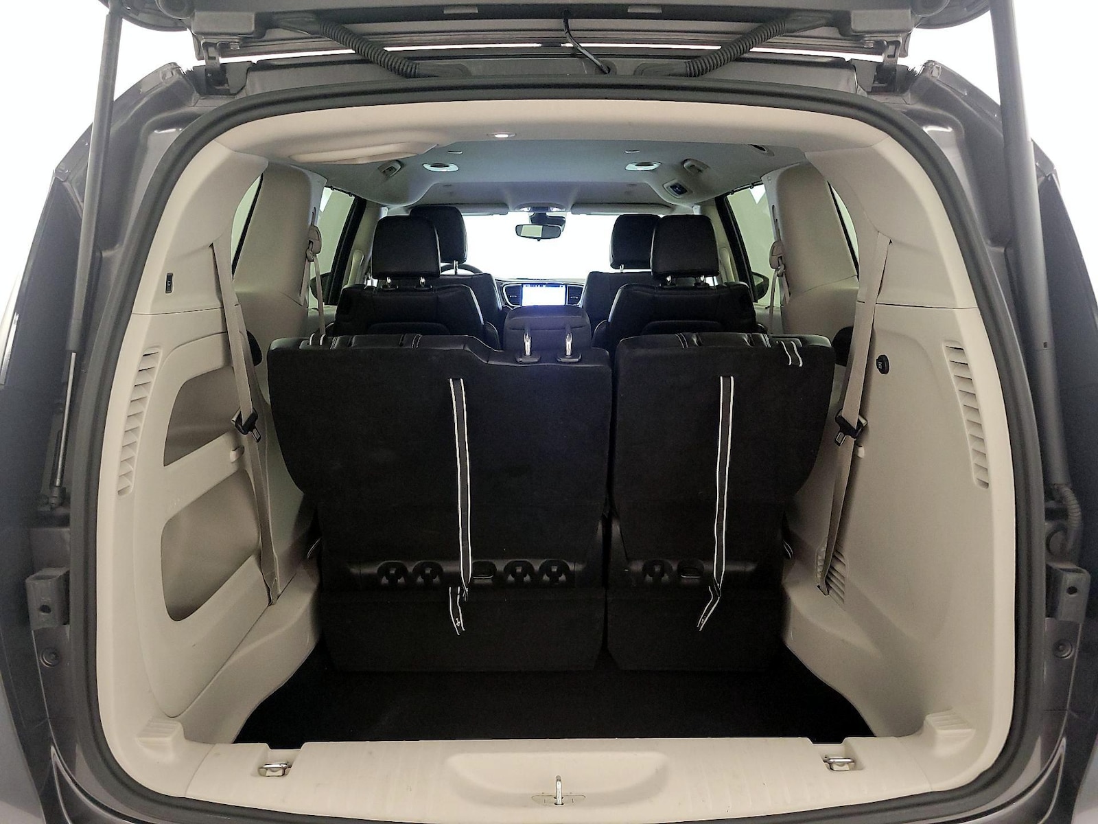 2023 Chrysler Pacifica Touring L - Photo 22