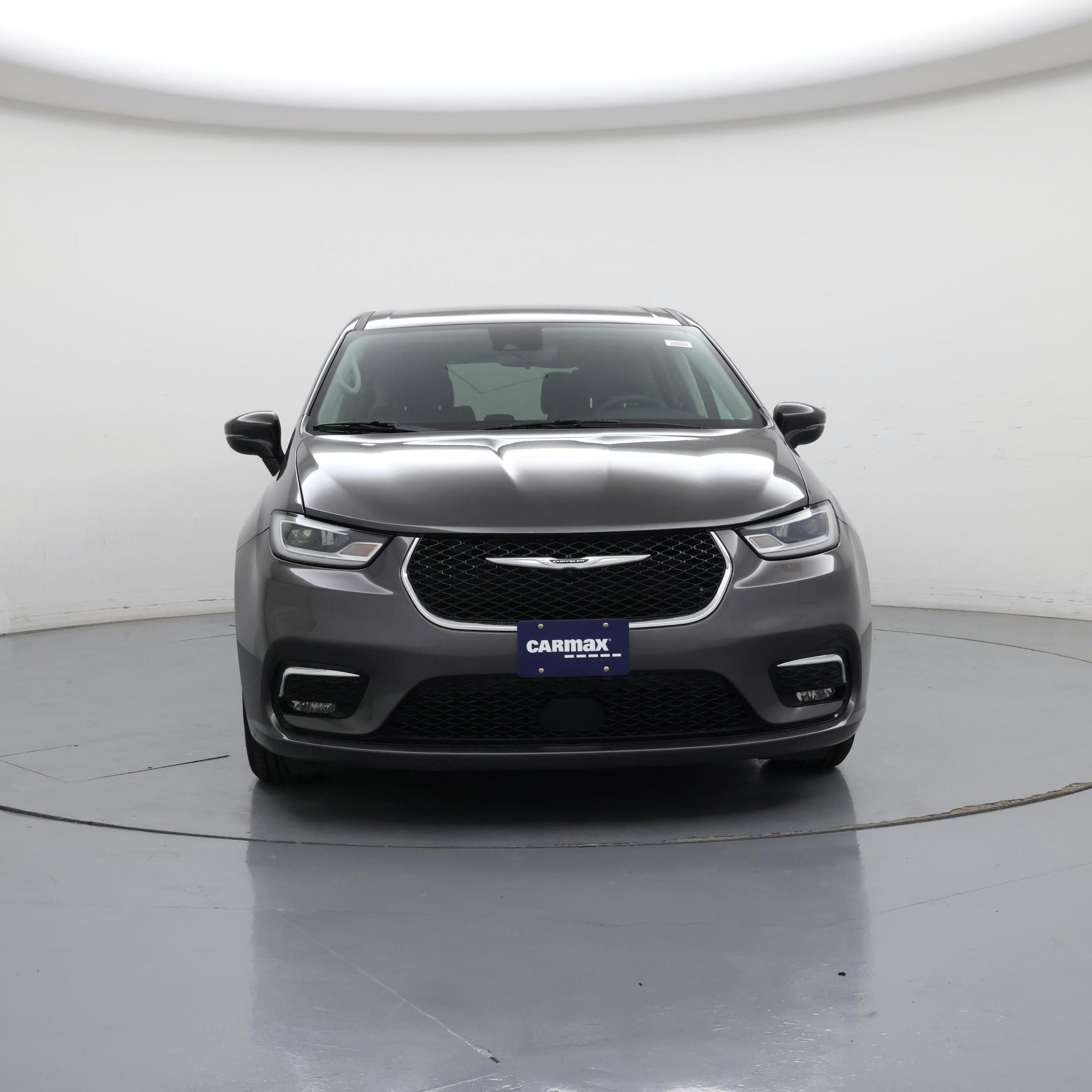 Thumbnail: 2023 Chrysler Pacifica - 5