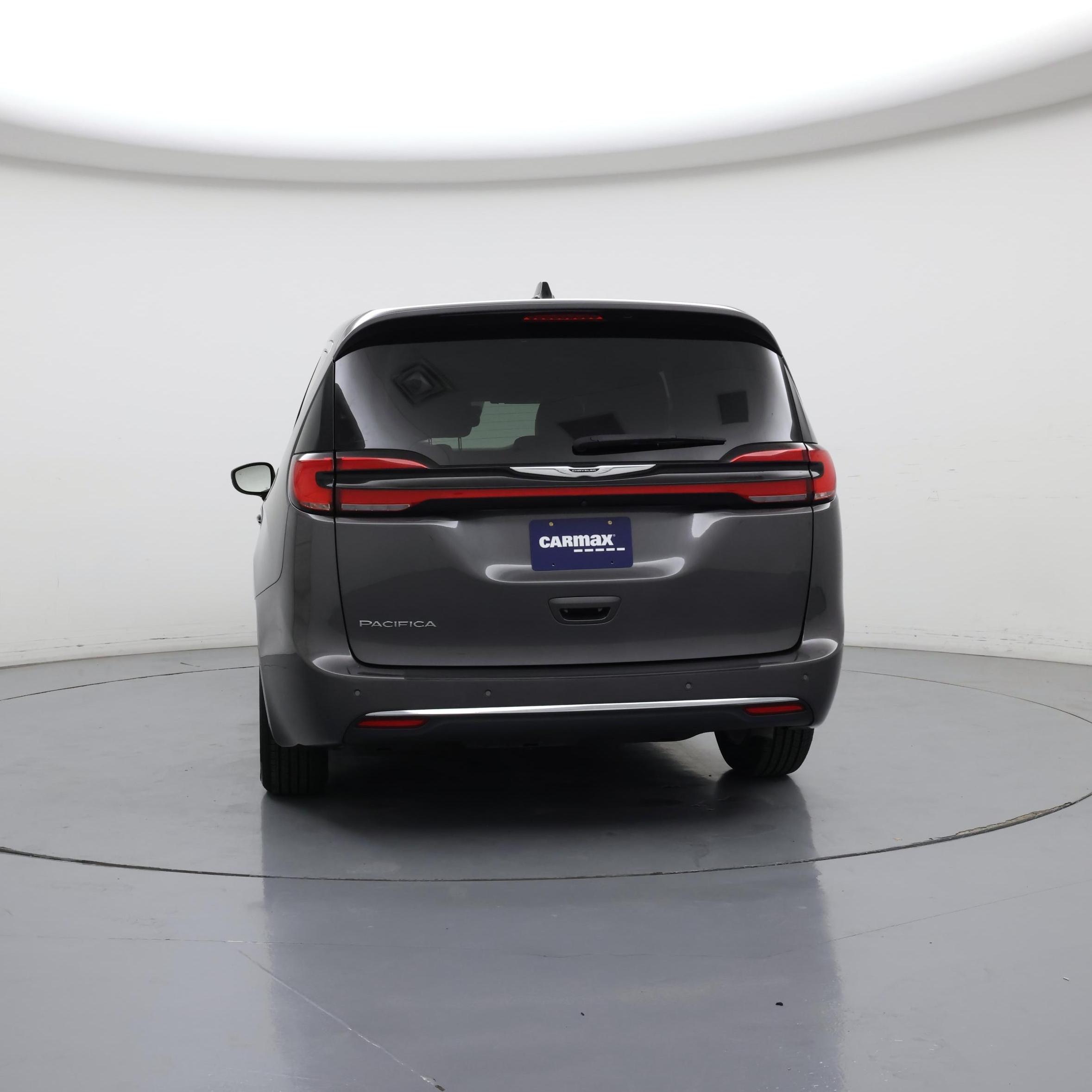 Thumbnail: 2023 Chrysler Pacifica - 6