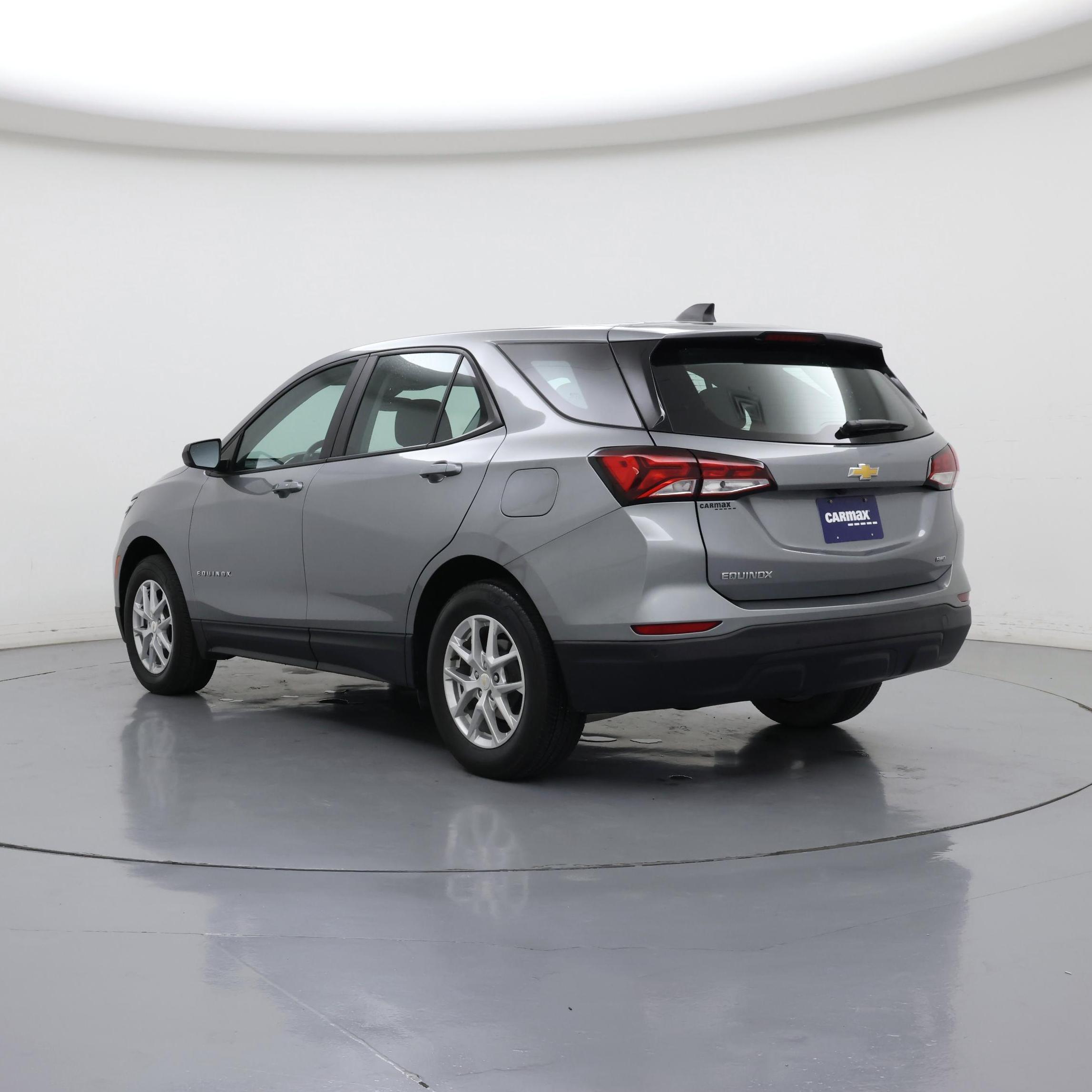 Thumbnail: 2023 Chevrolet Equinox - 2