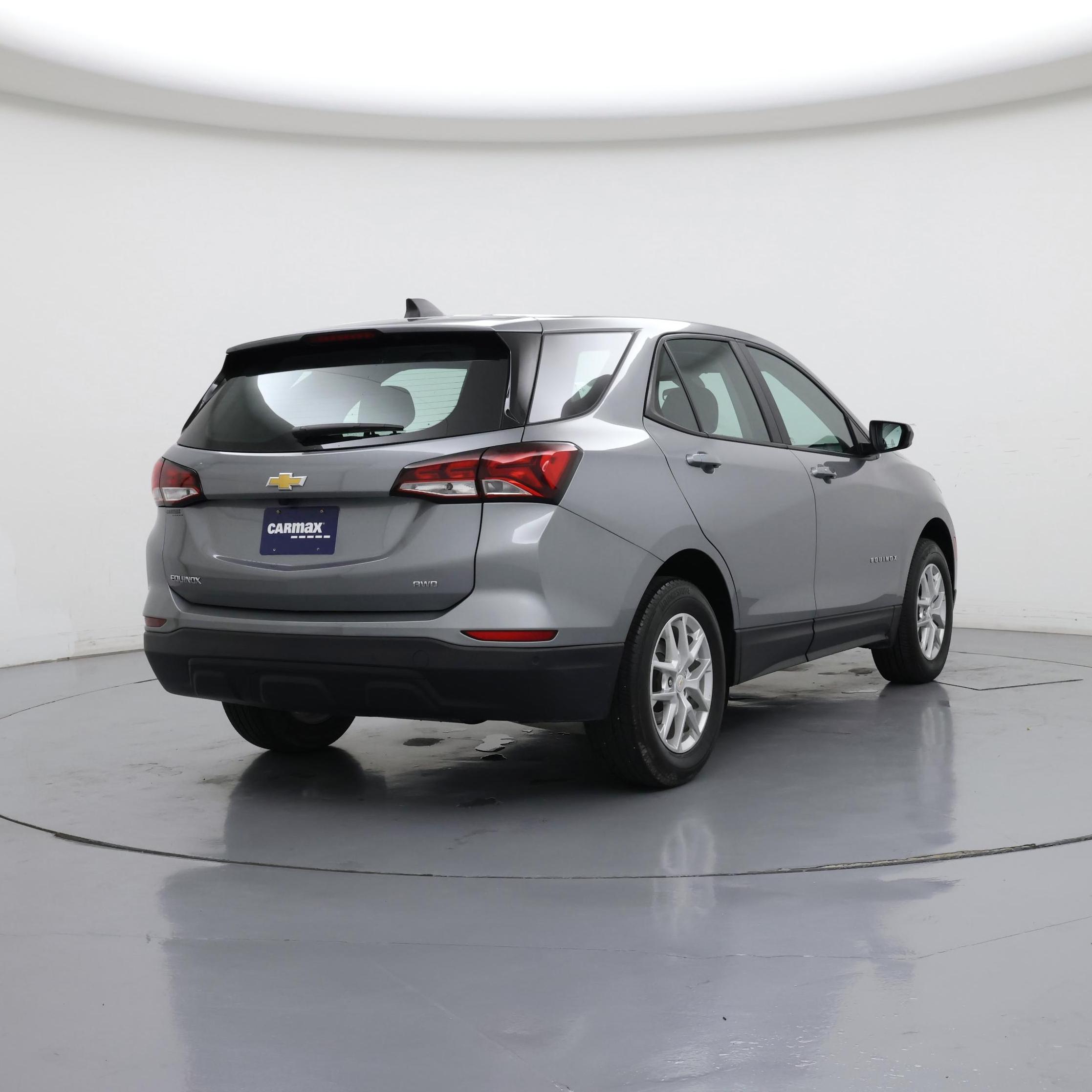 Thumbnail: 2023 Chevrolet Equinox - 8