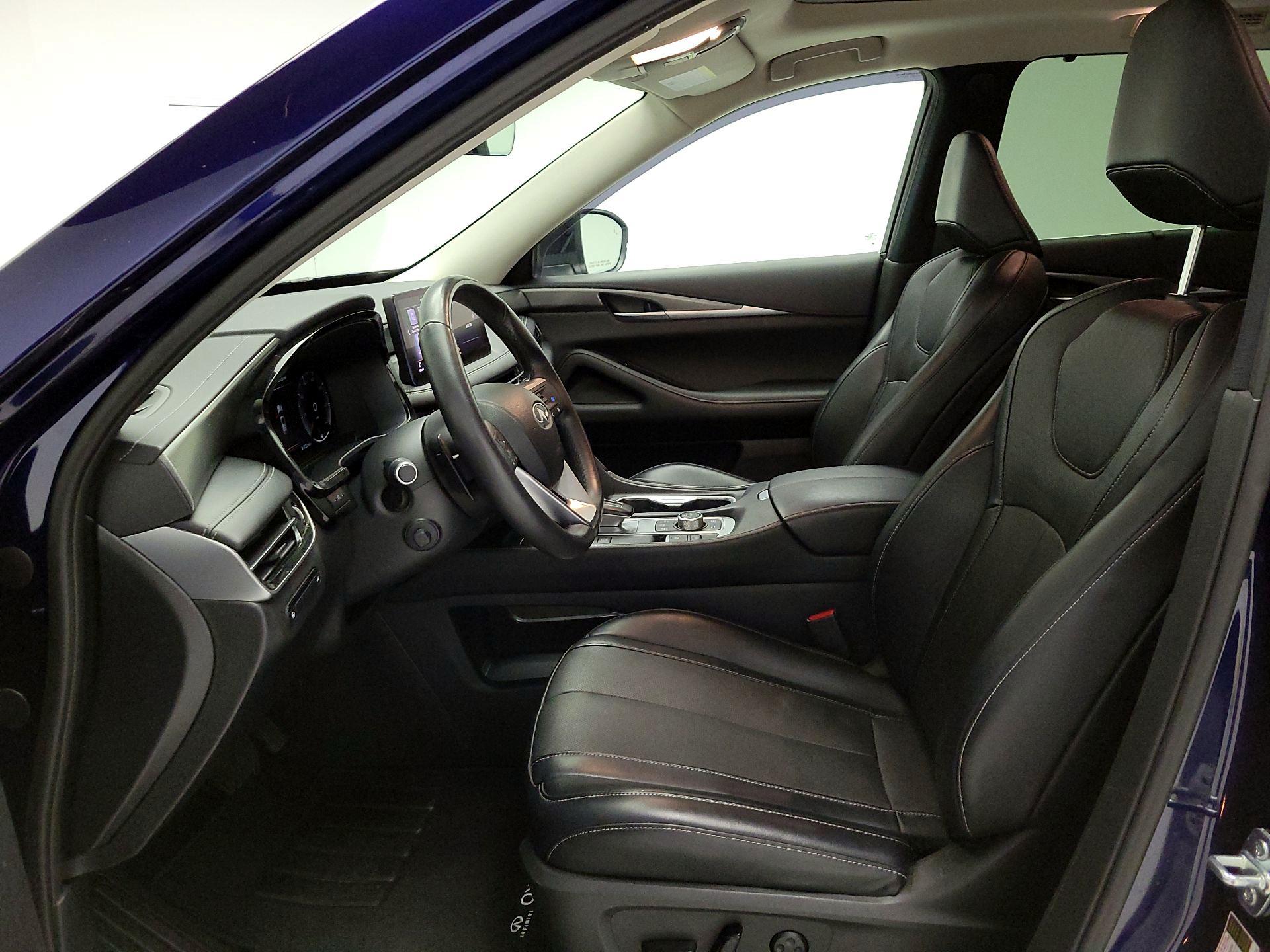 Thumbnail: 2023 INFINITI QX60 - 11