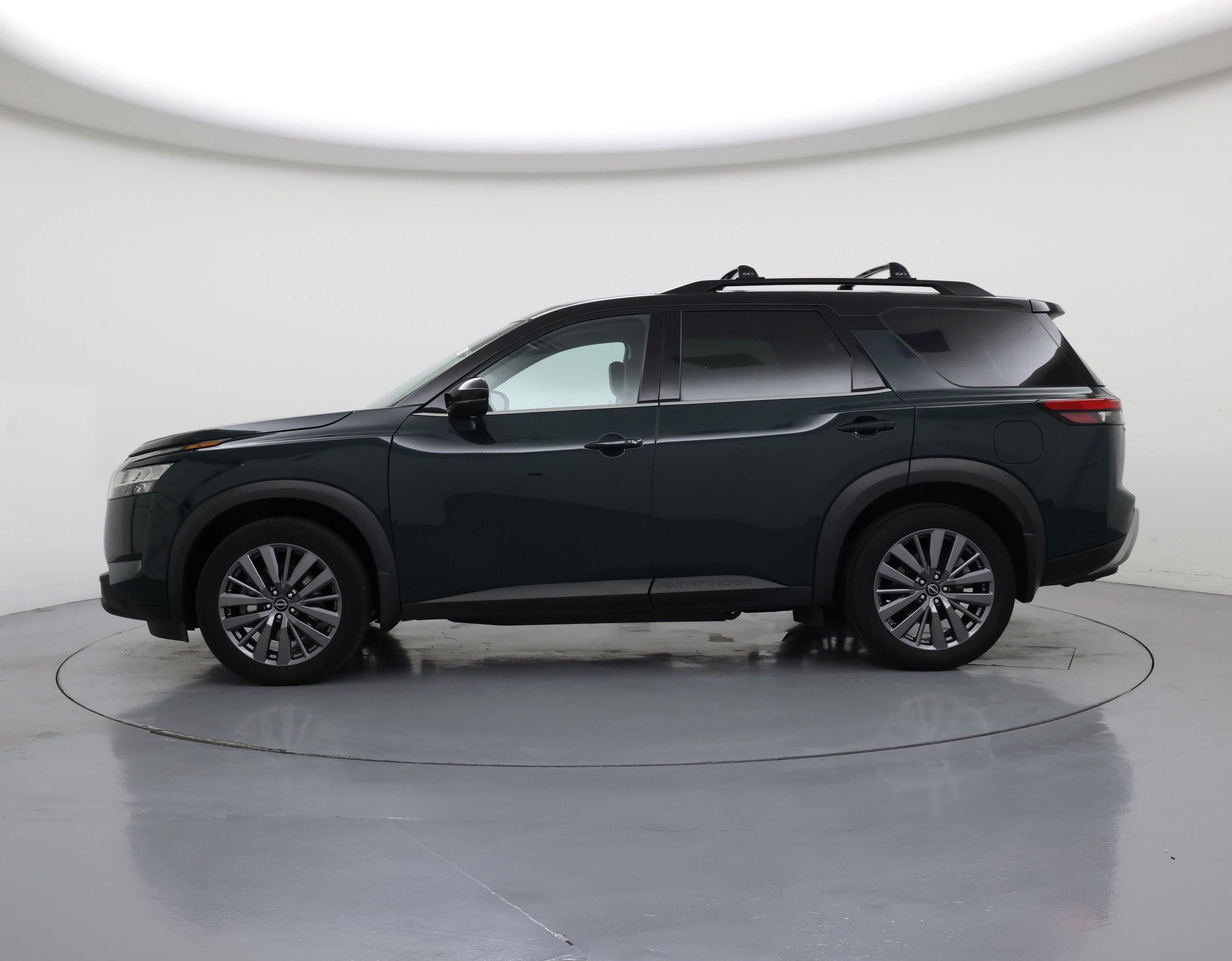 Thumbnail: 2023 Nissan Pathfinder - 3