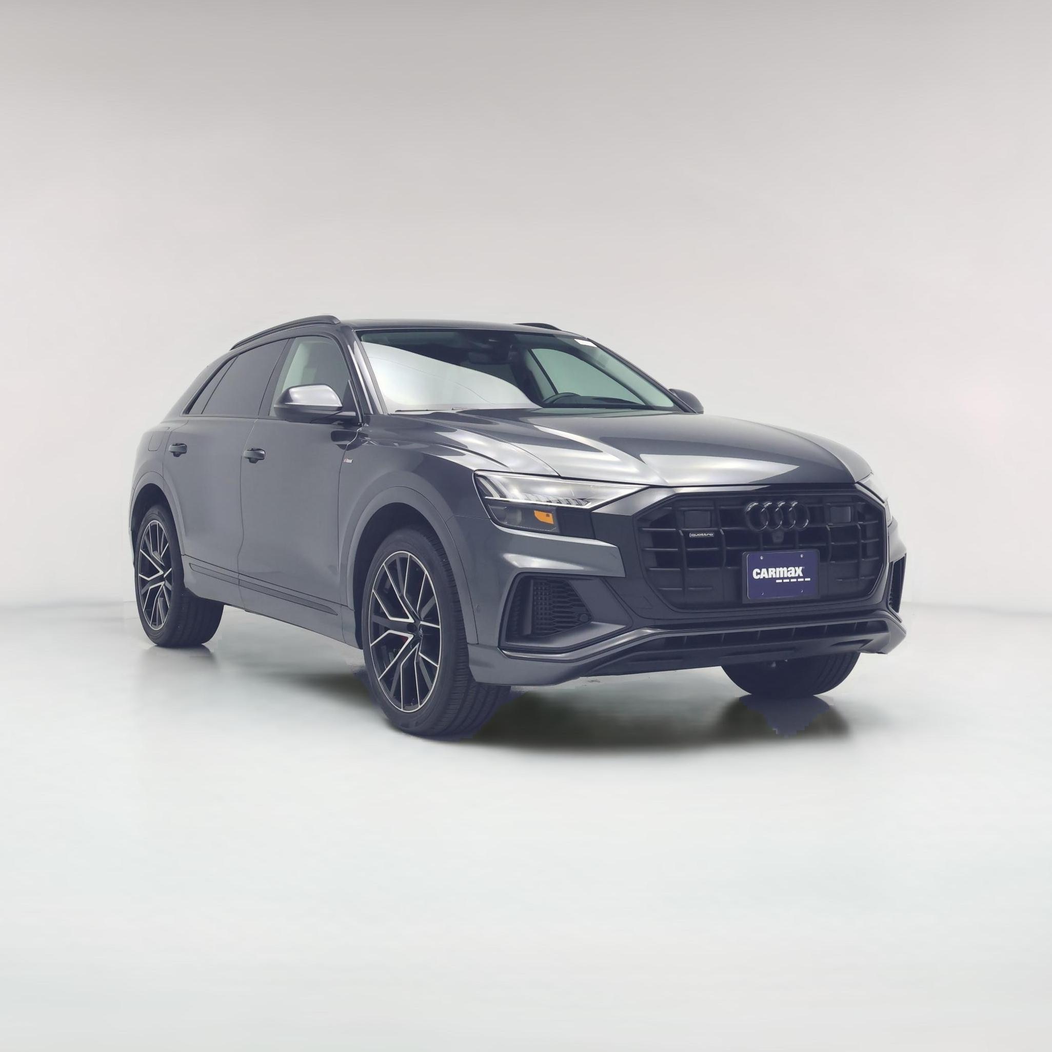 Thumbnail: 2021 Audi Q8 - 1