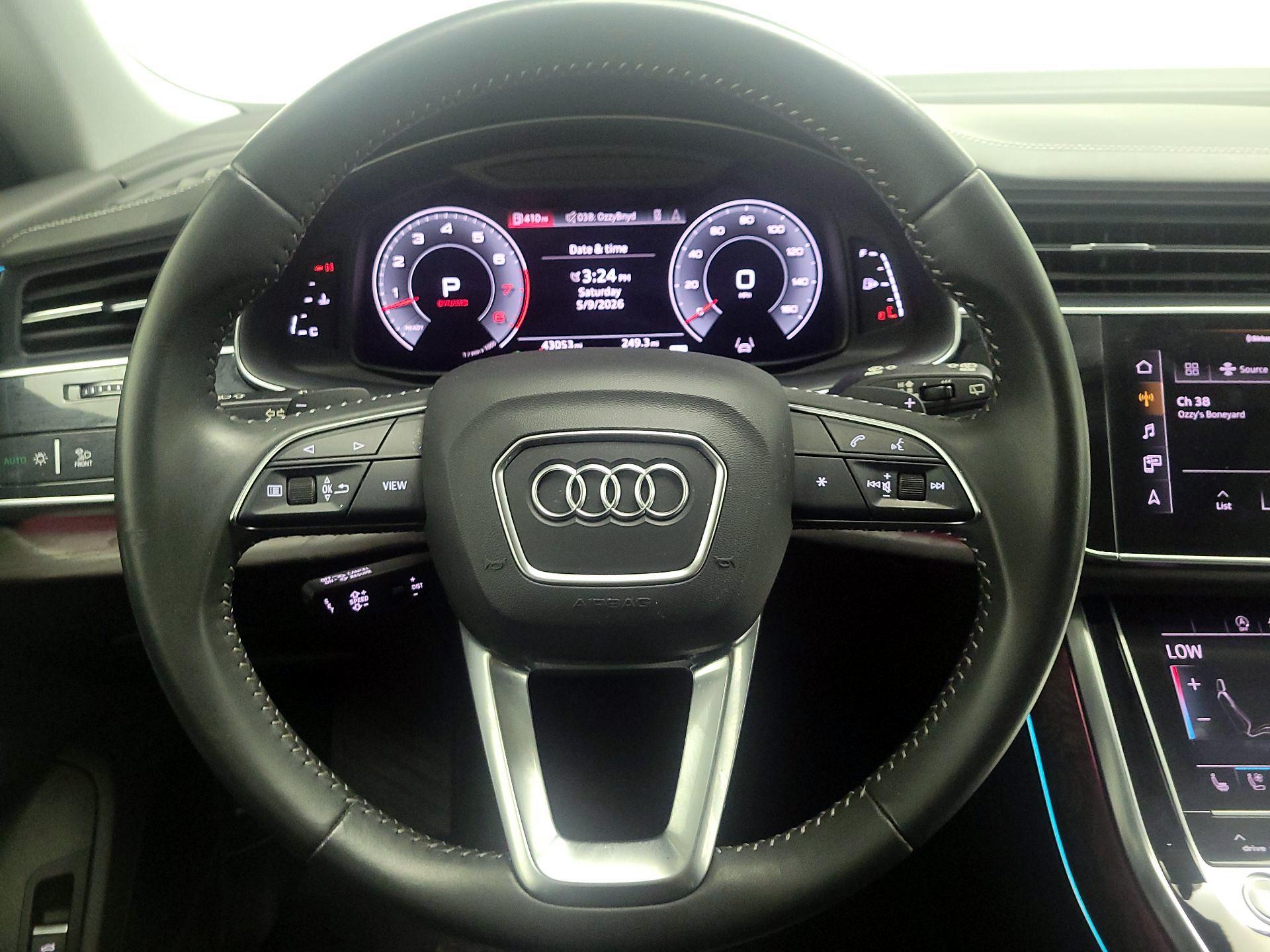 Thumbnail: 2021 Audi Q8 - 10