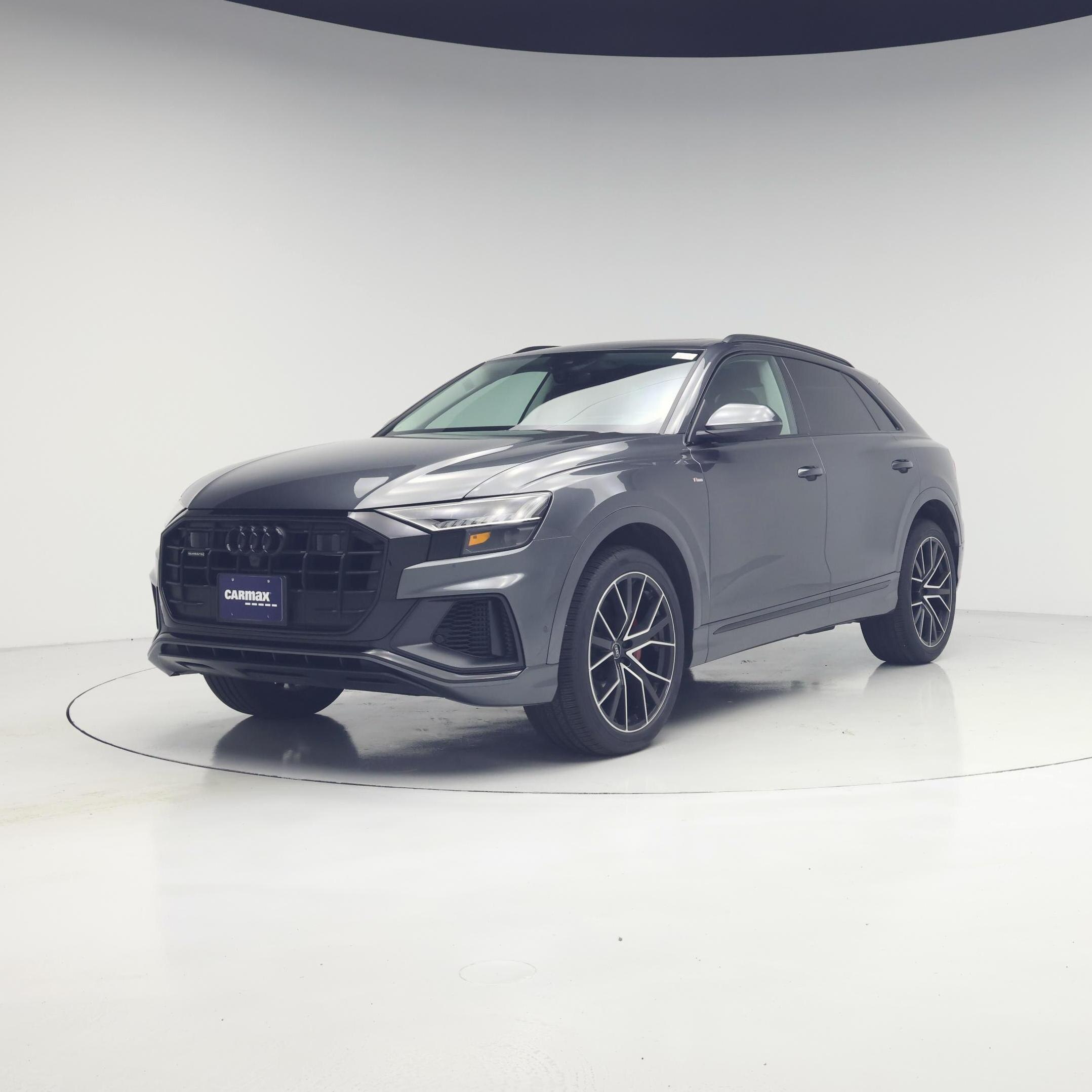 Thumbnail: 2021 Audi Q8 - 4