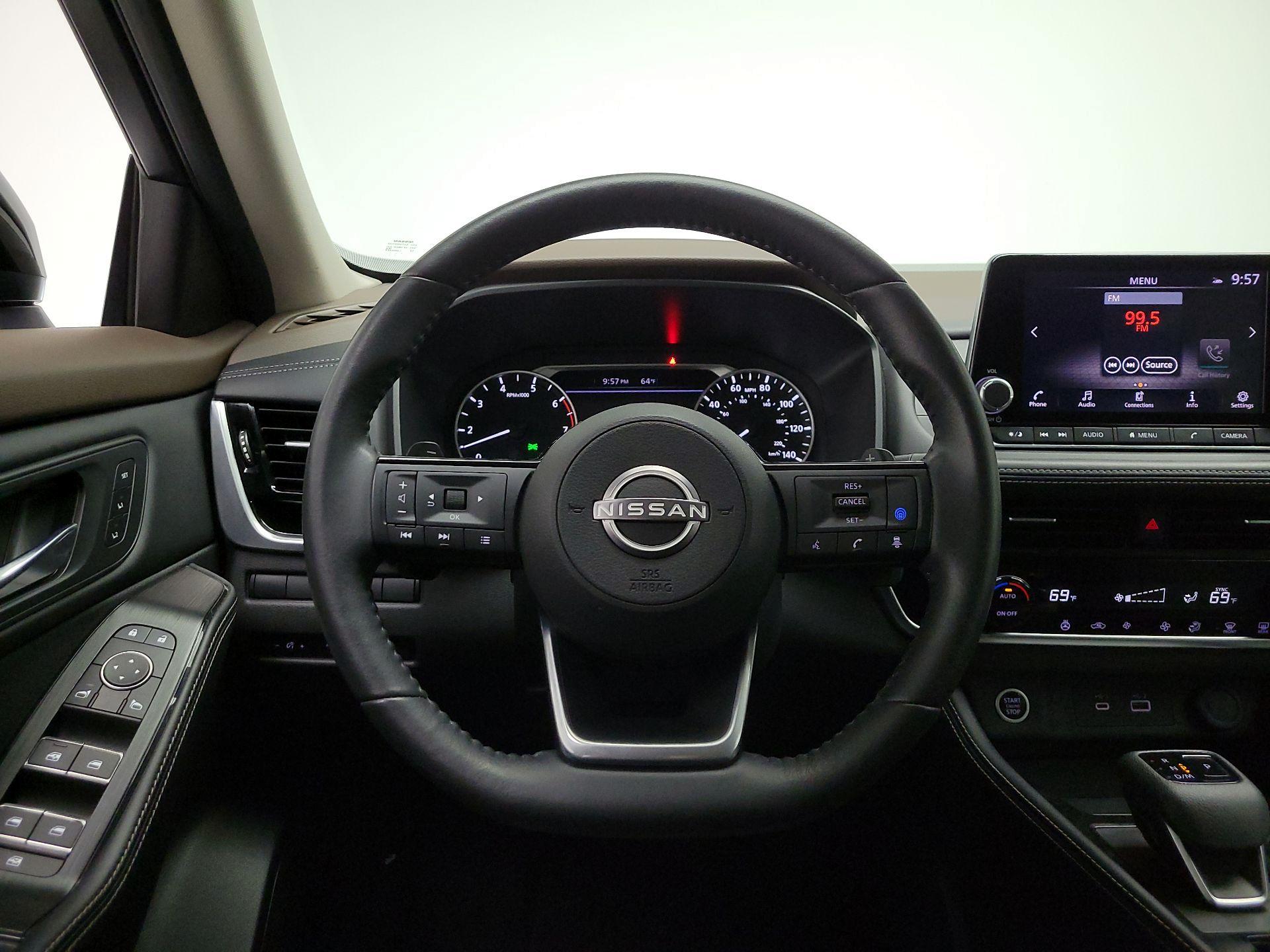 Thumbnail: 2023 Nissan Rogue - 10