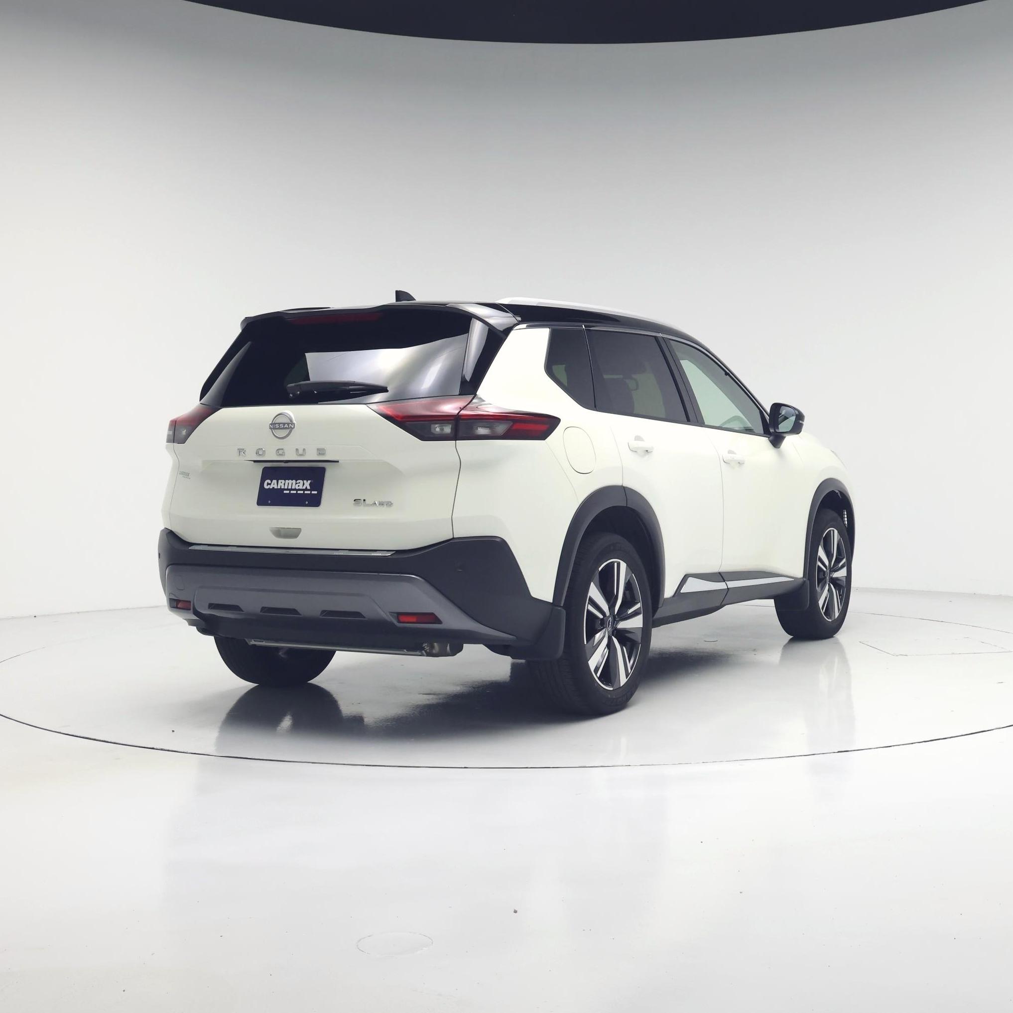 Thumbnail: 2023 Nissan Rogue - 8