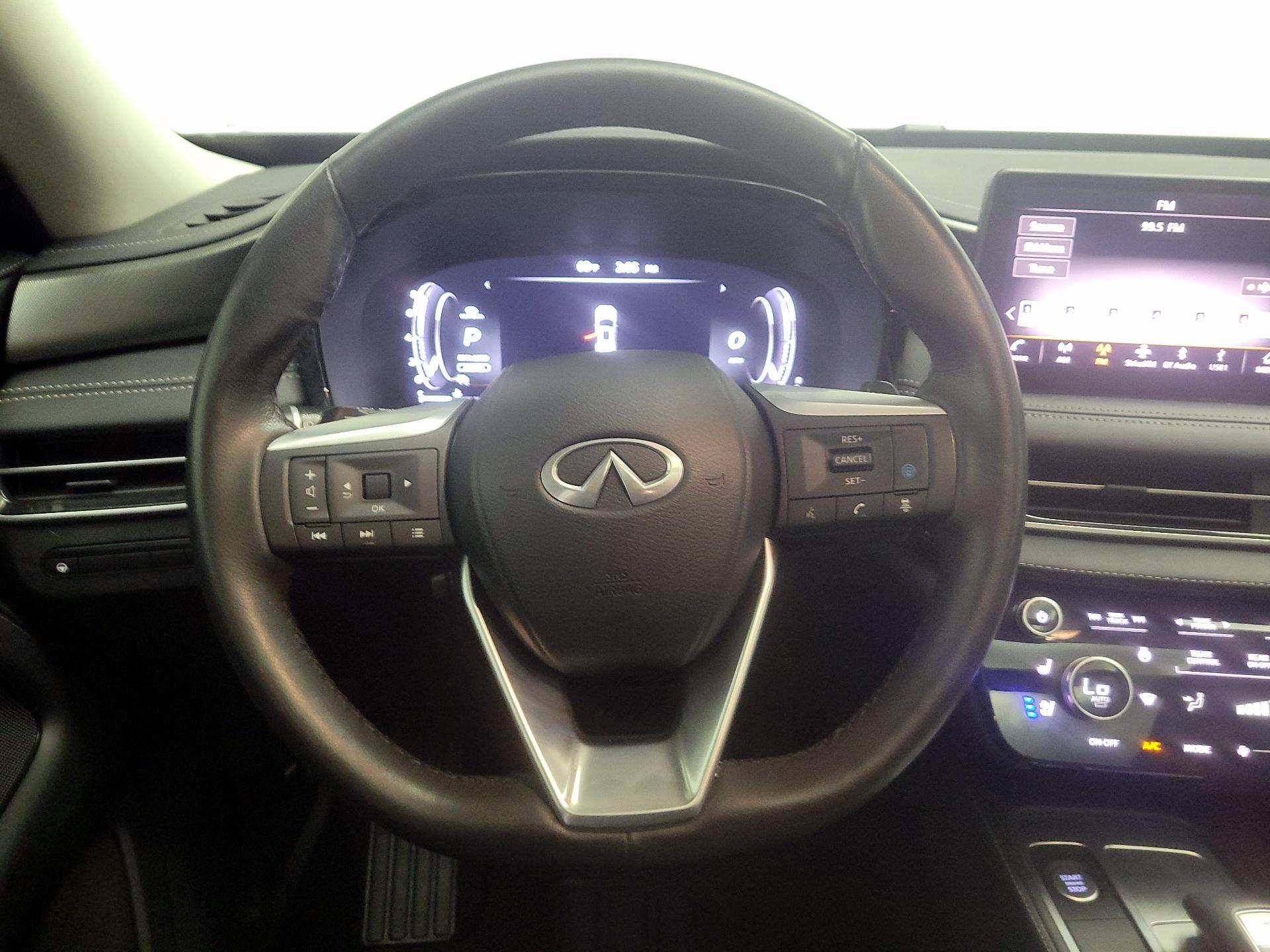 Thumbnail: 2023 INFINITI QX60 - 10