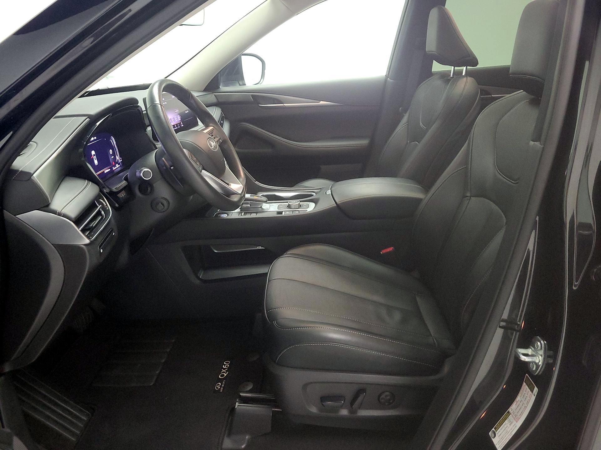 Thumbnail: 2023 INFINITI QX60 - 11