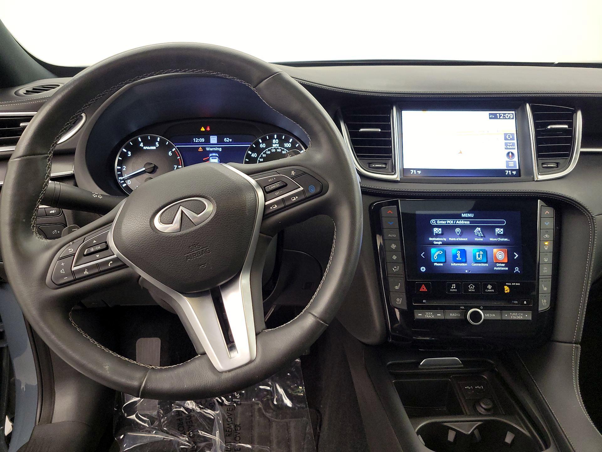 Thumbnail: 2023 INFINITI QX55 - 10