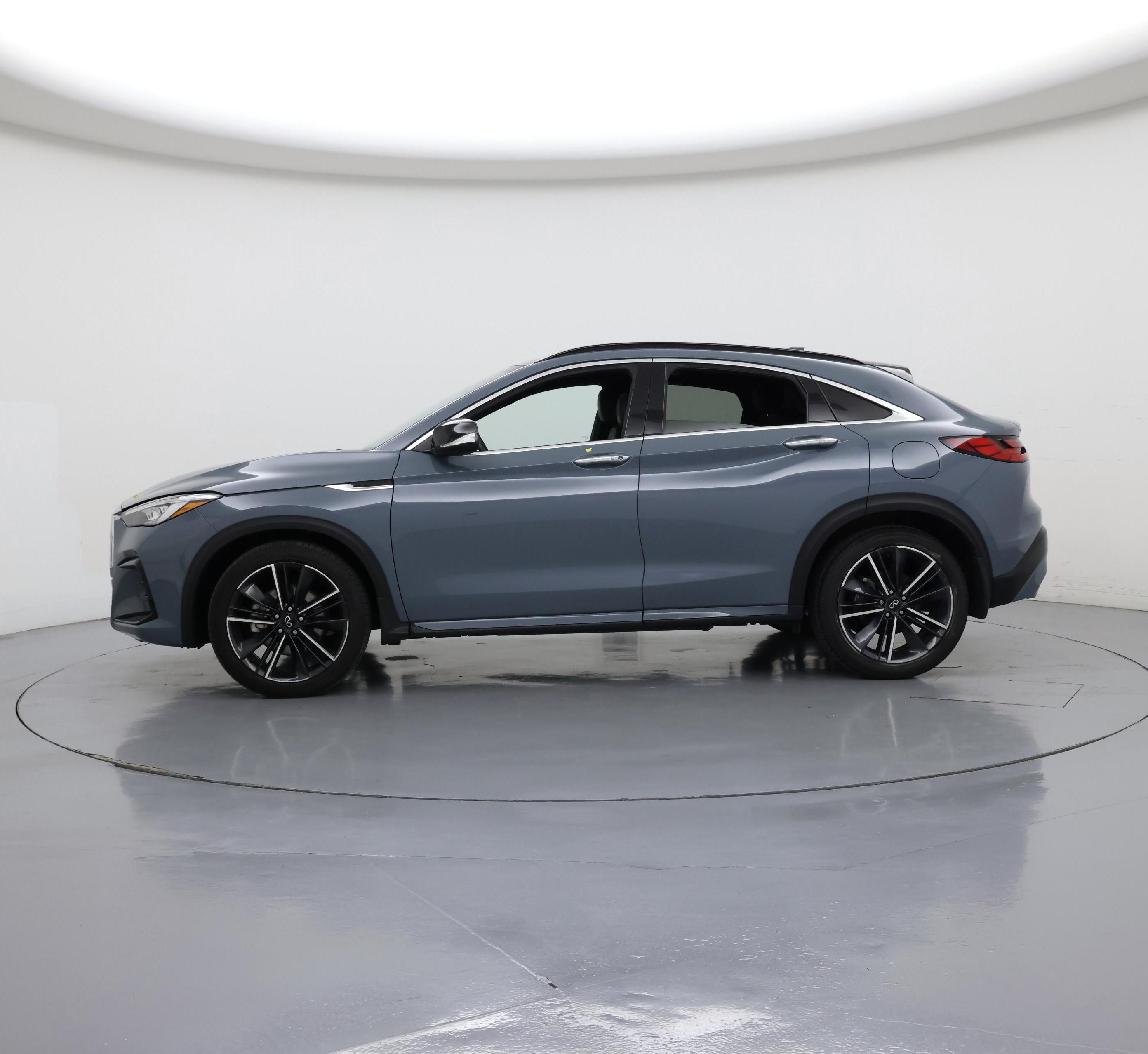 Thumbnail: 2023 INFINITI QX55 - 3