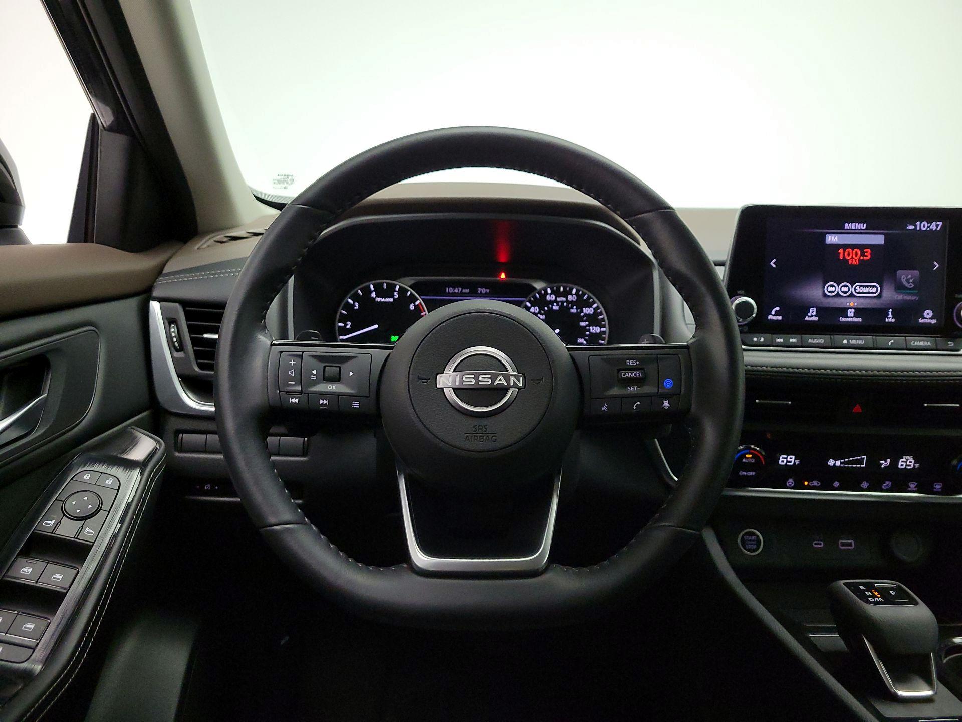 Thumbnail: 2023 Nissan Rogue - 10