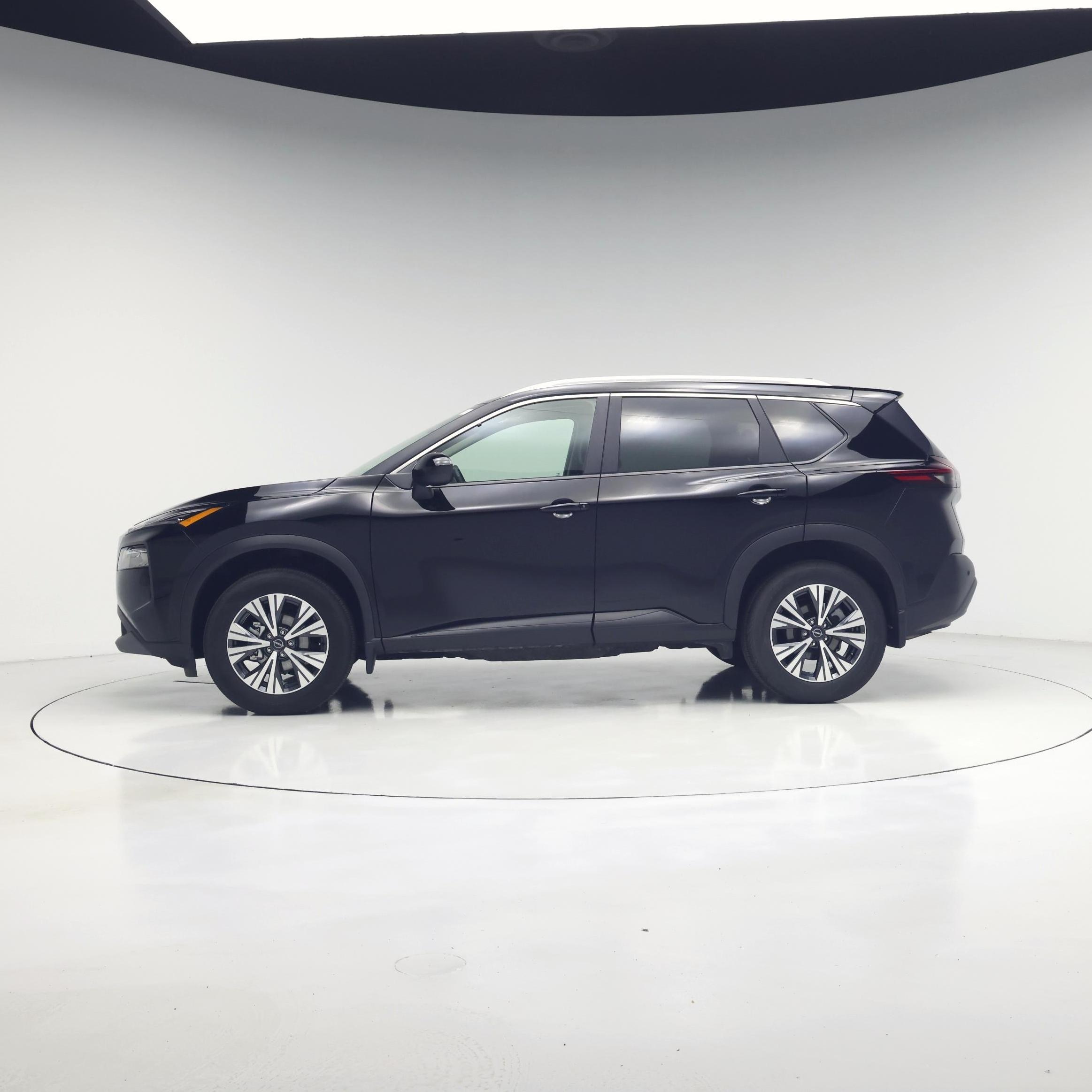 Thumbnail: 2023 Nissan Rogue - 3