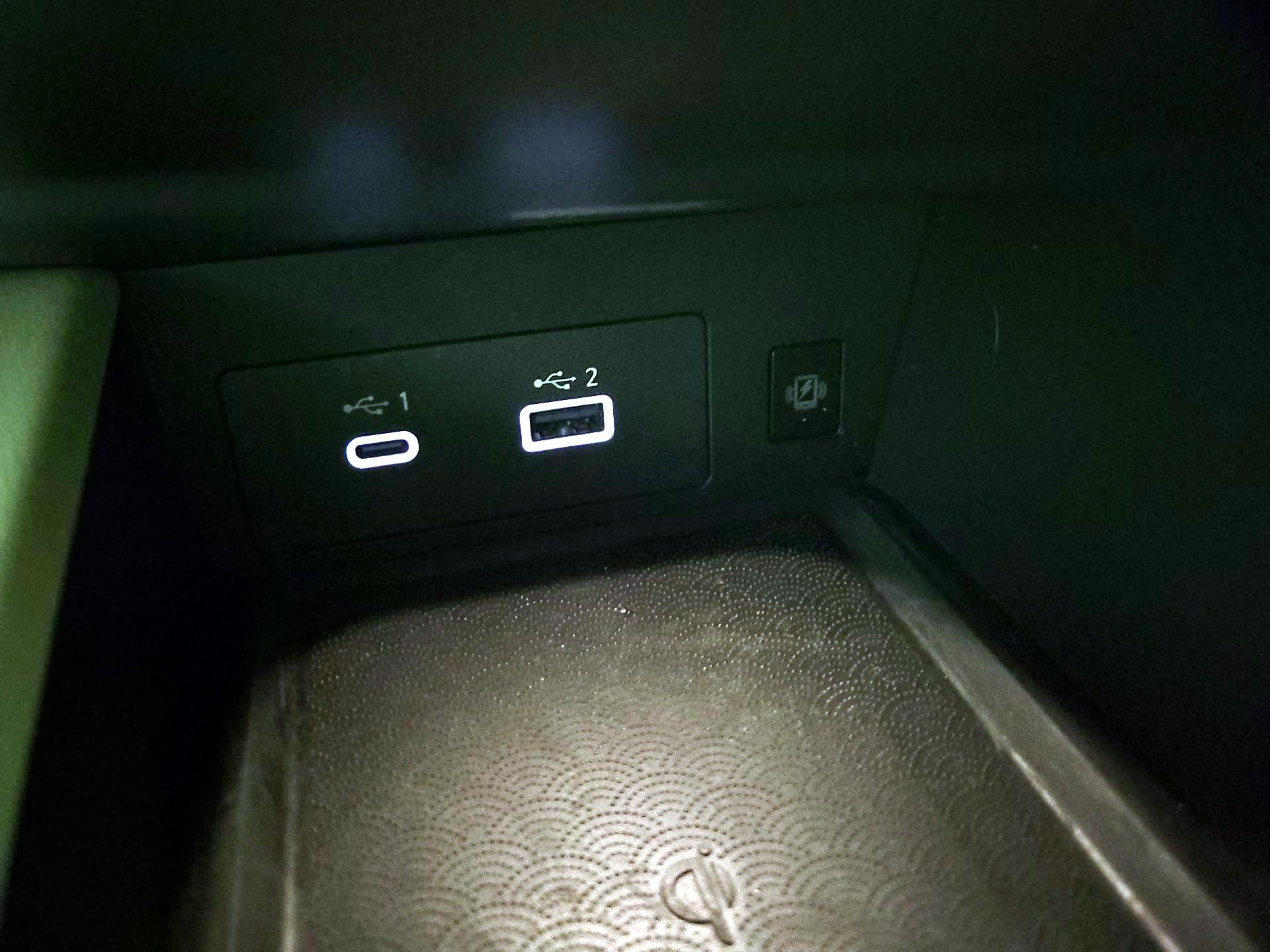 Thumbnail: 2023 INFINITI QX60 - 18